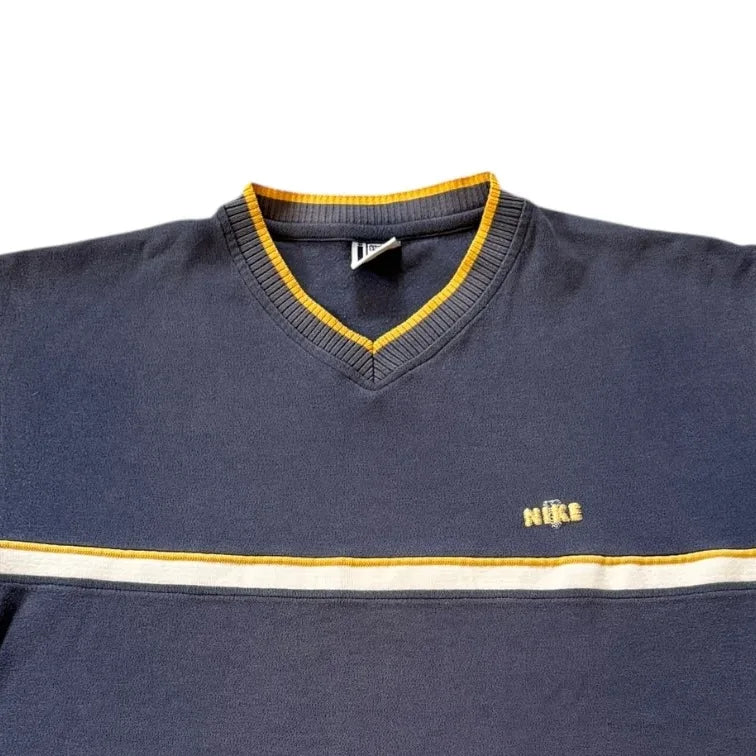 Large Nike Vintage Navy T-Shirt