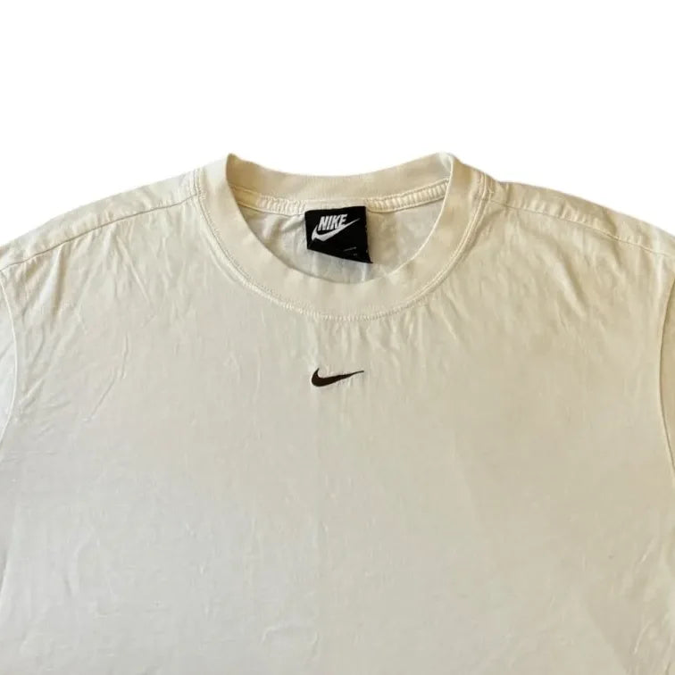 Medium Nike Centre Swoosh White T-Shirt