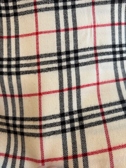 Burberrys Lambswool White Scarf