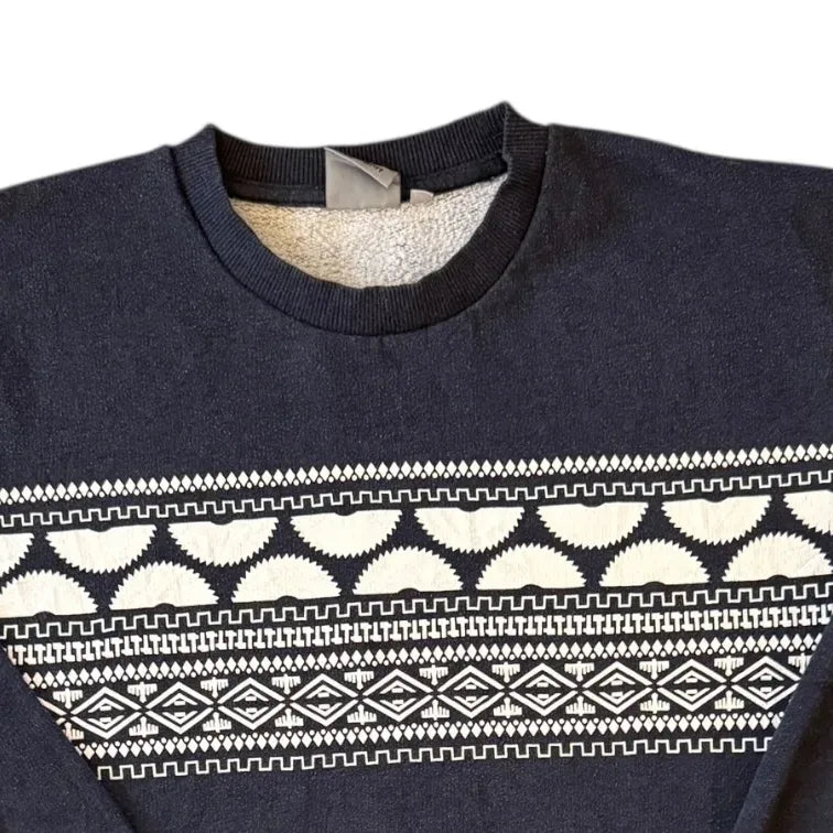Medium Carhartt Navy Patterned Sweatshirt