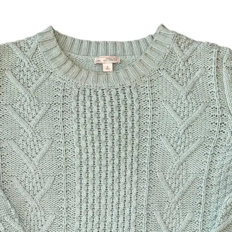 Woman's Medium Gap Green Cable Knit