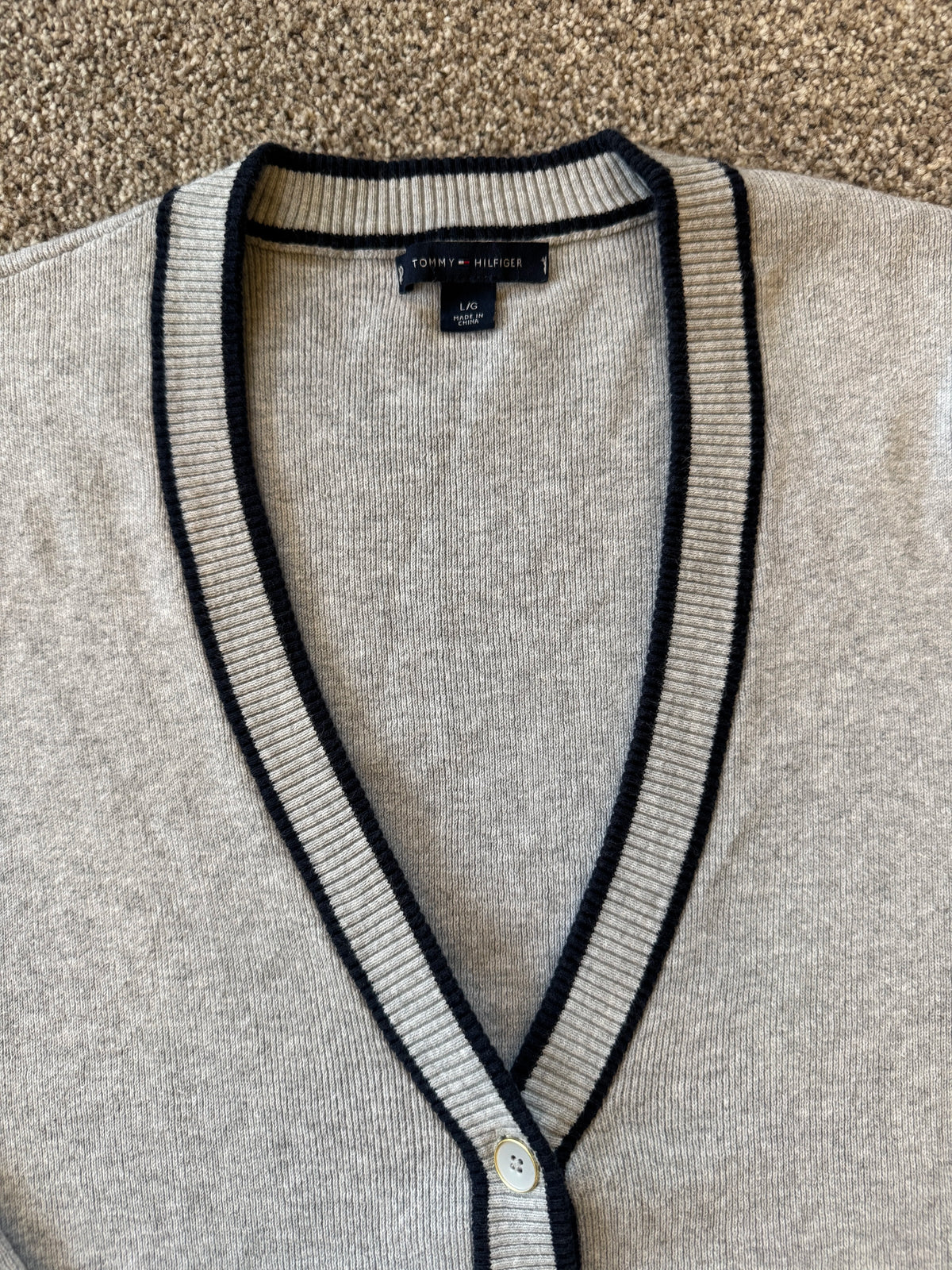 Woman's Large Tommy Hilfiger Grey Cardigan