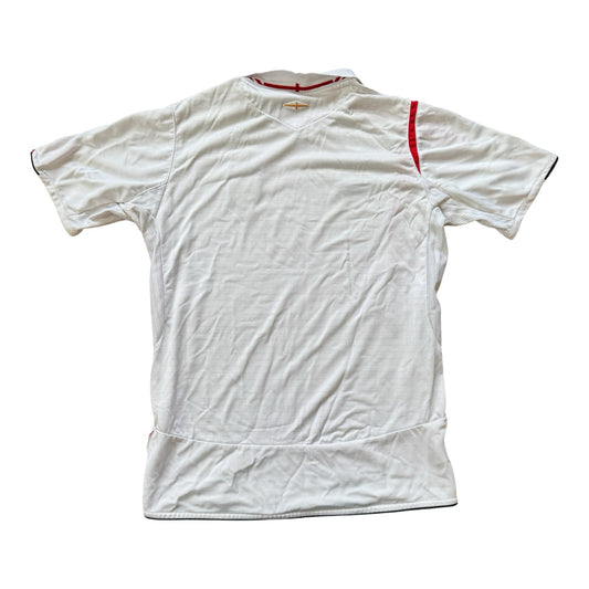 2005-07 Extra small Umbro White England Football Shirt