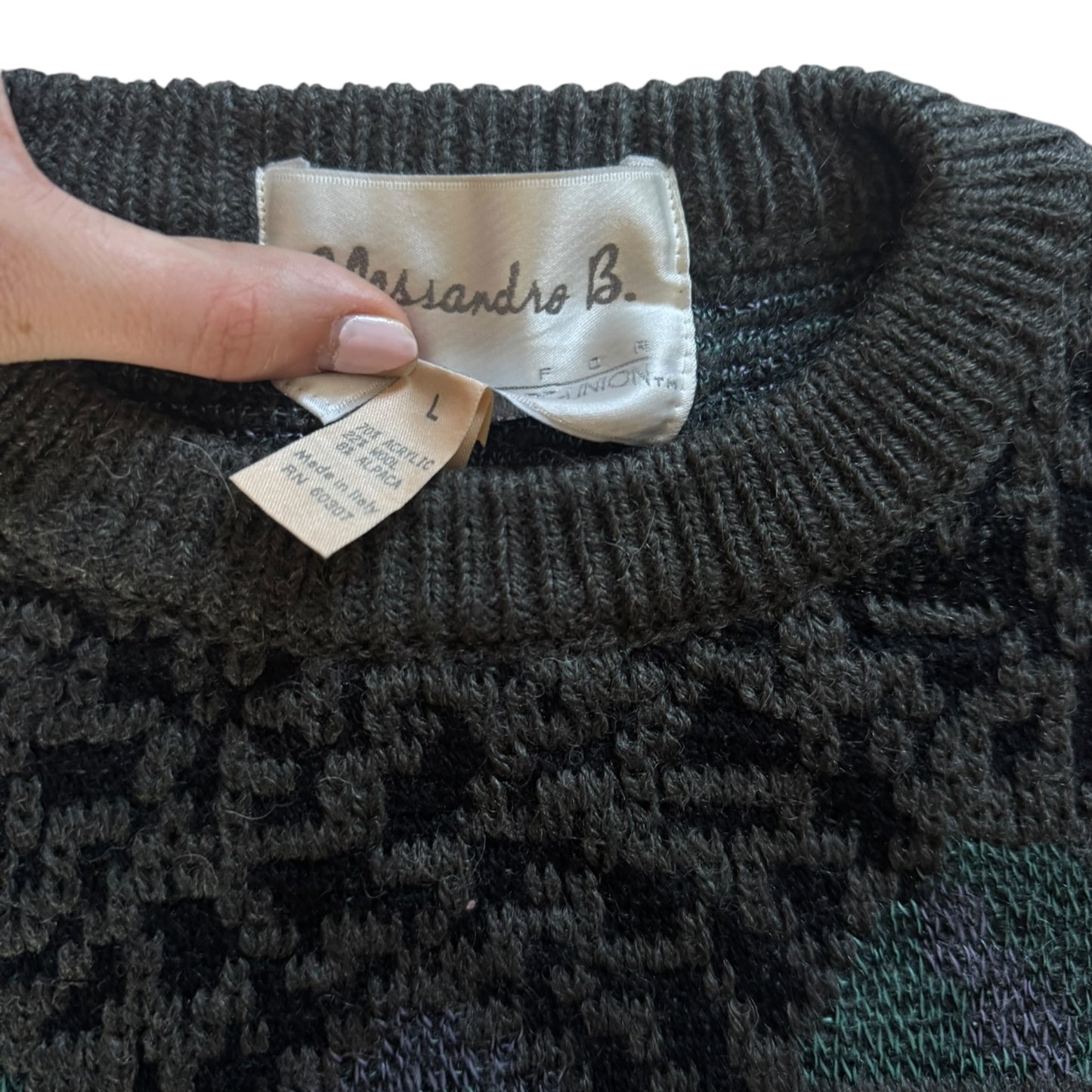 Large Alessandre B Grey Patterned Knitted Jumper