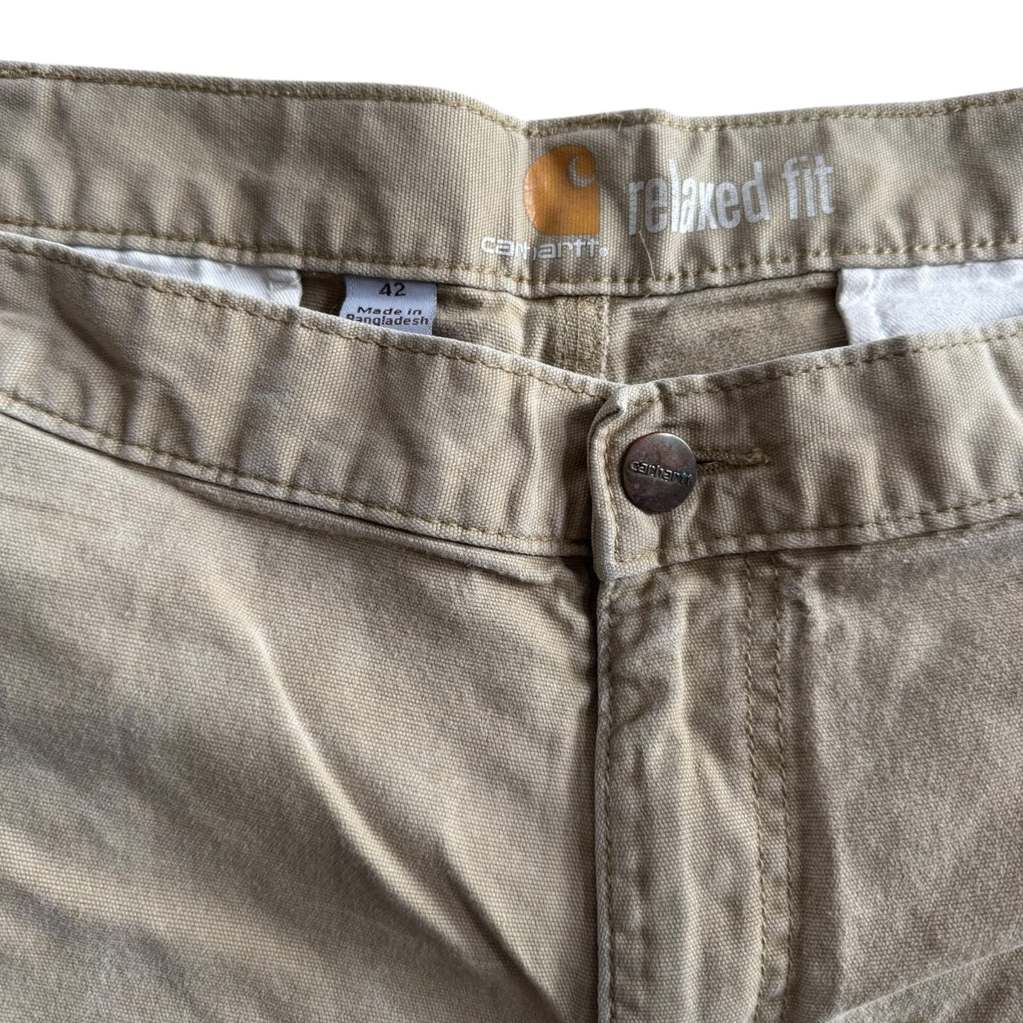 Size 42 Carhartt Beige Cargo Shorts