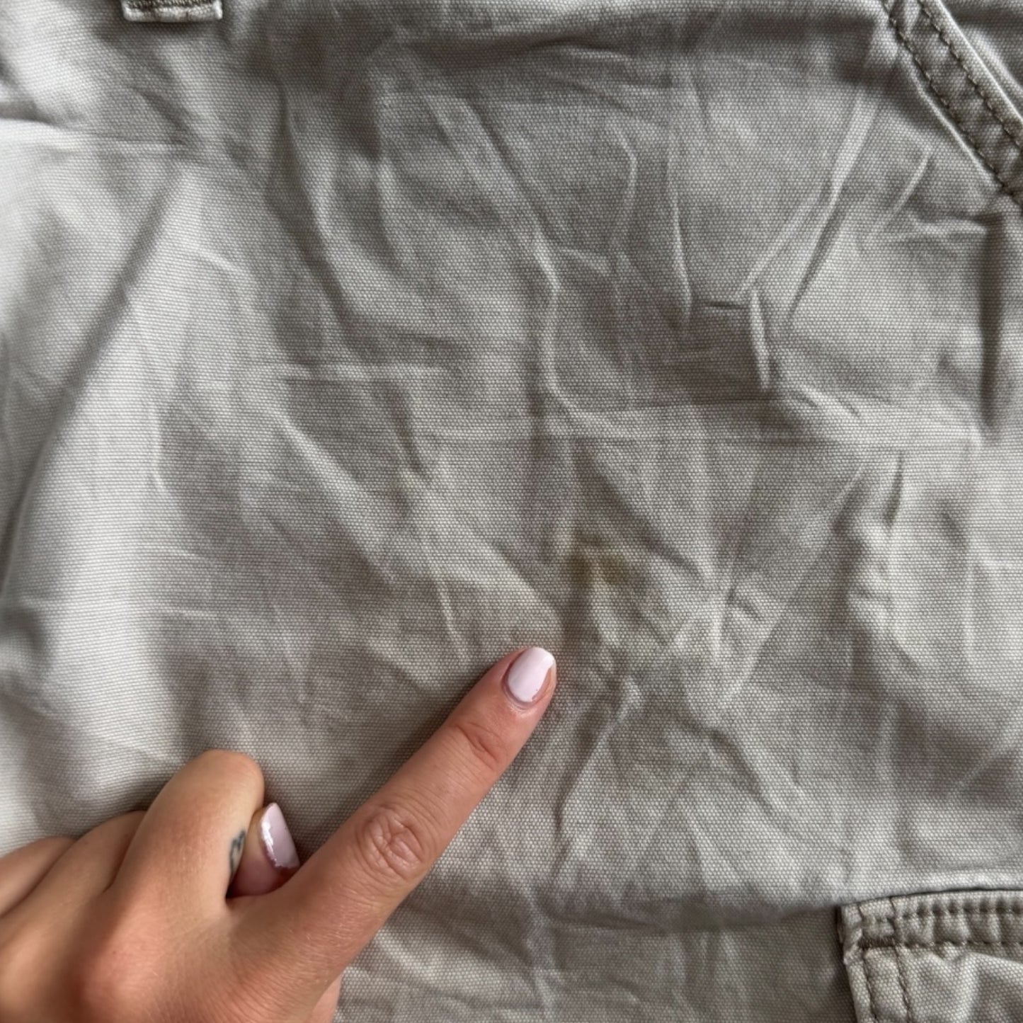 Size 48 Carhartt Beige Cargo Shorts