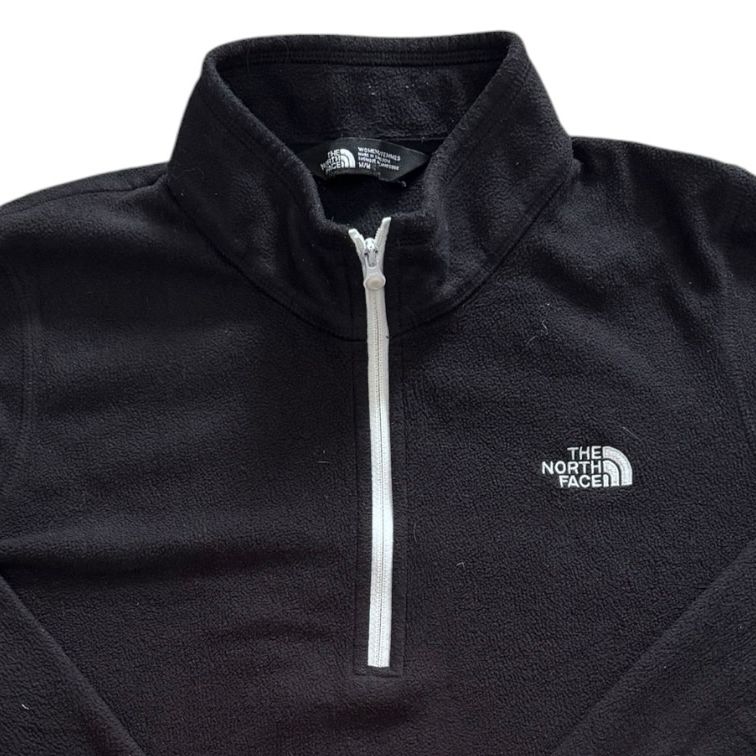 Woman's Medium The North Face Black 1/4 Zip Fleece
