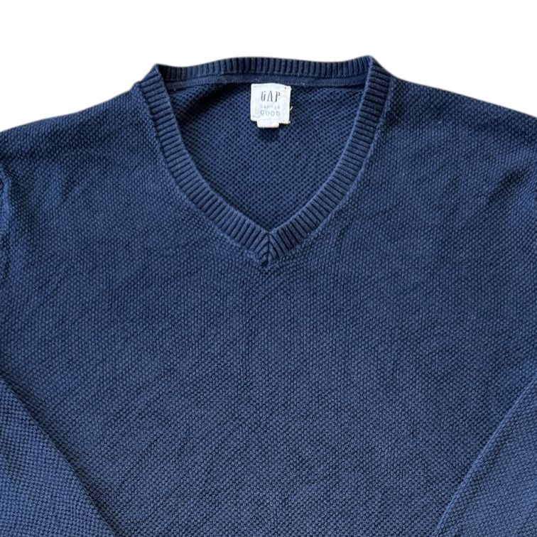 Medium Gap Navy V-Neck Jumper
