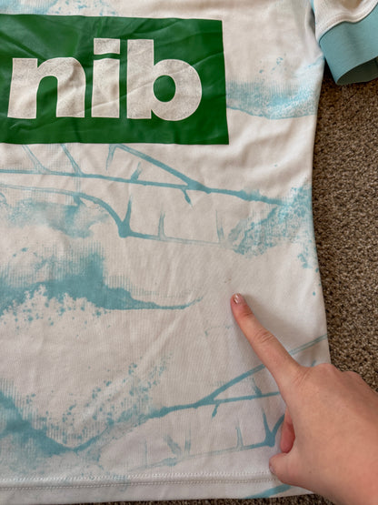 Small Adidas White Auckland Blues Rugby Shirt