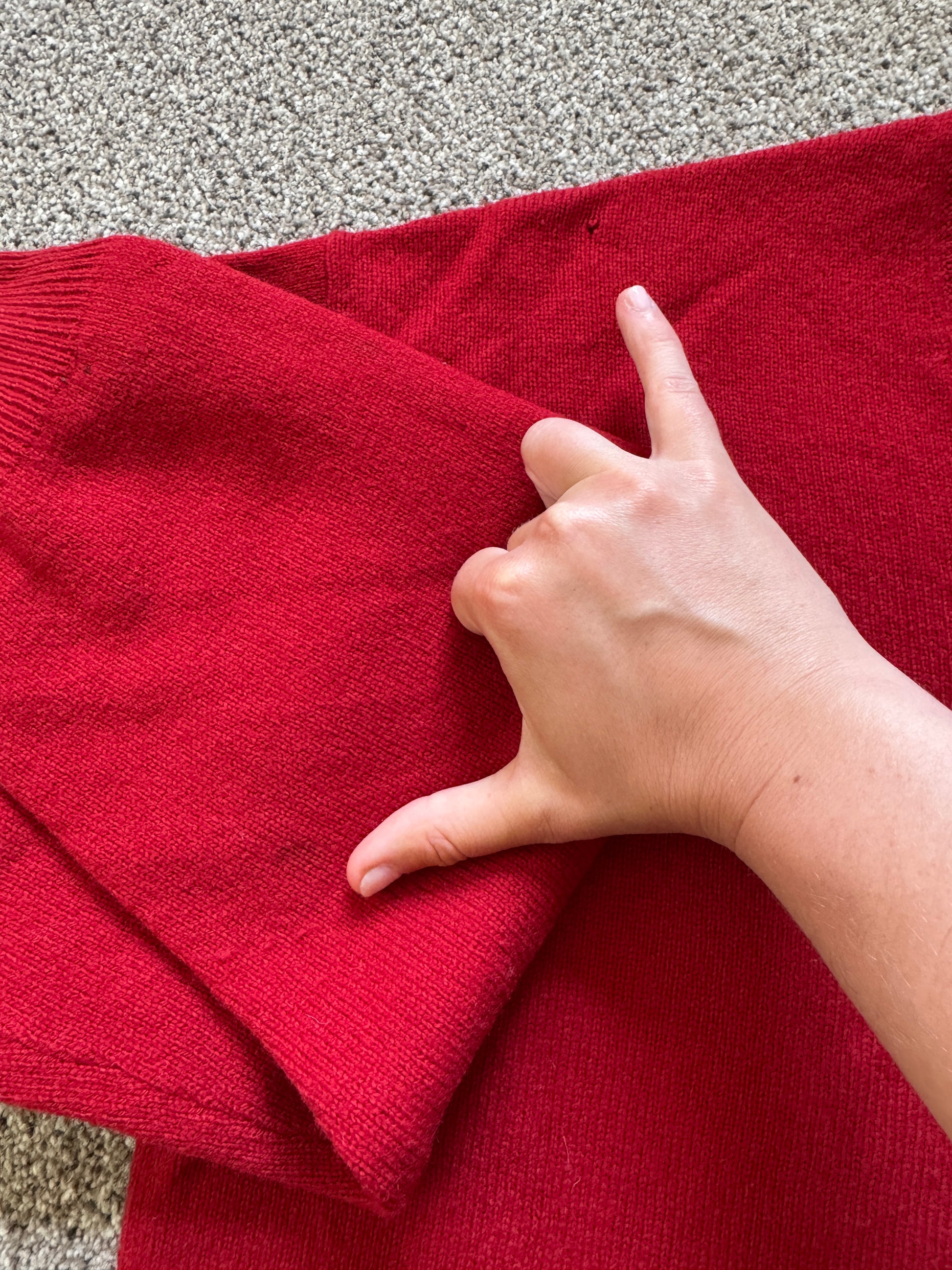 Large Gant Red Wool Knitted Jumper - Repaired/damaged