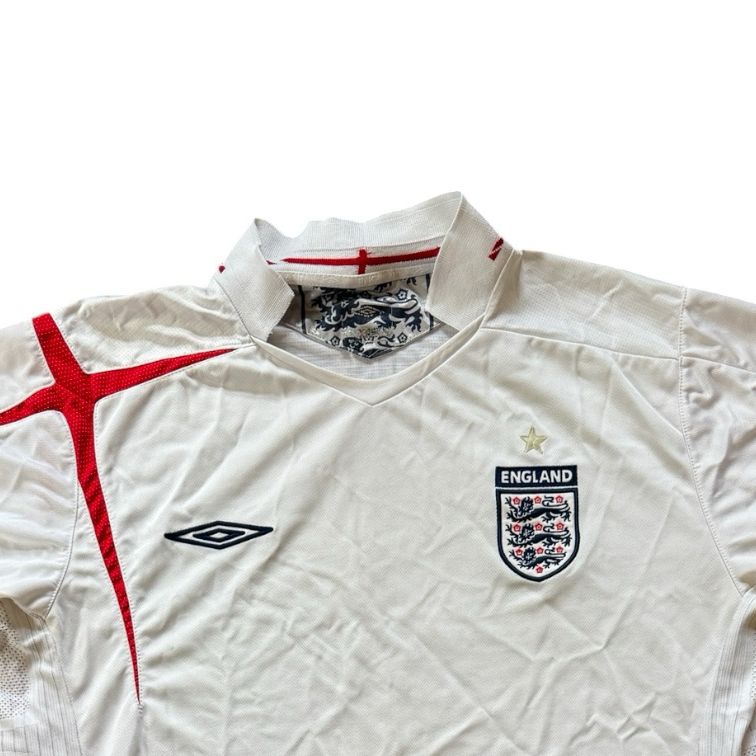 2006 Extra large Umbro White England Football Shirt