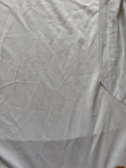 05-07 Medium White Umbro England Football Shirt