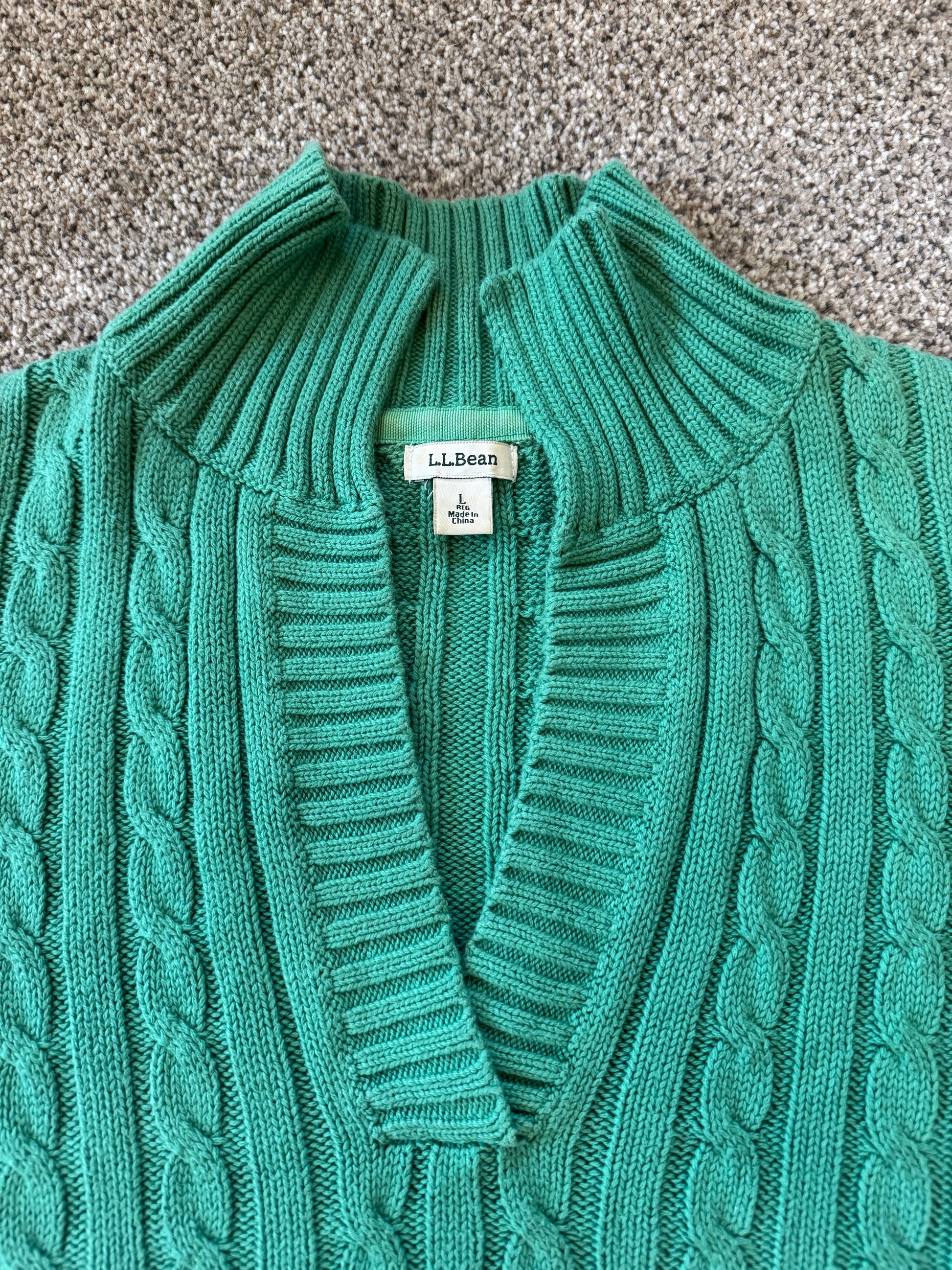 Woman's Large L.L.Bean Green Knitted Cable Knit Jumper
