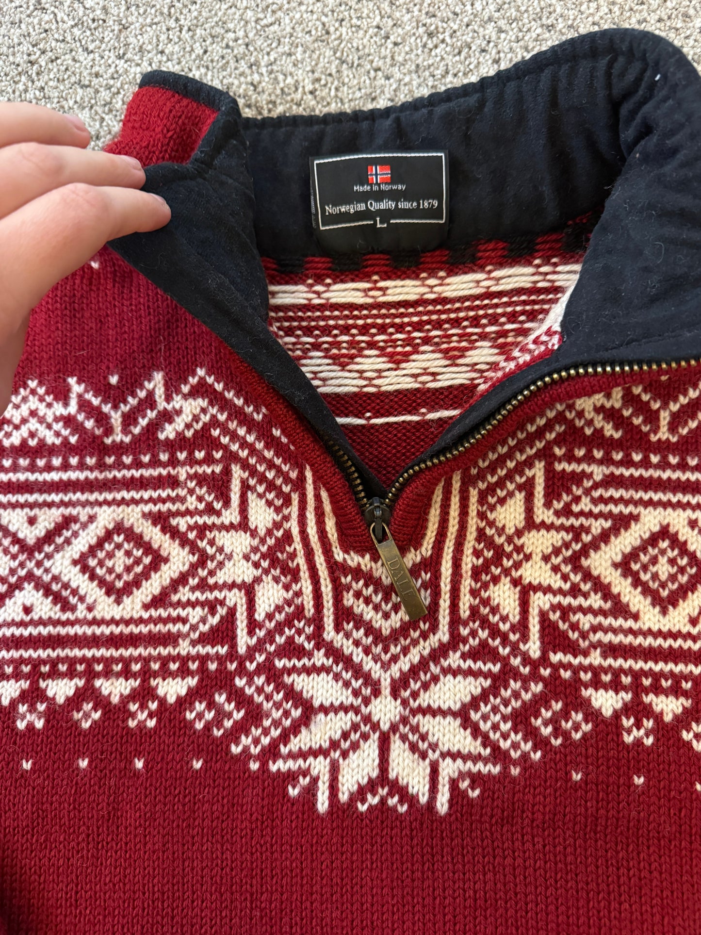 Woman's Large Dale Of Norway Red Wool Fair Isle Knitted 1/4 Zip