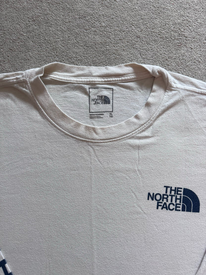 Extra large The North Face White Long Sleeved T-Shirt