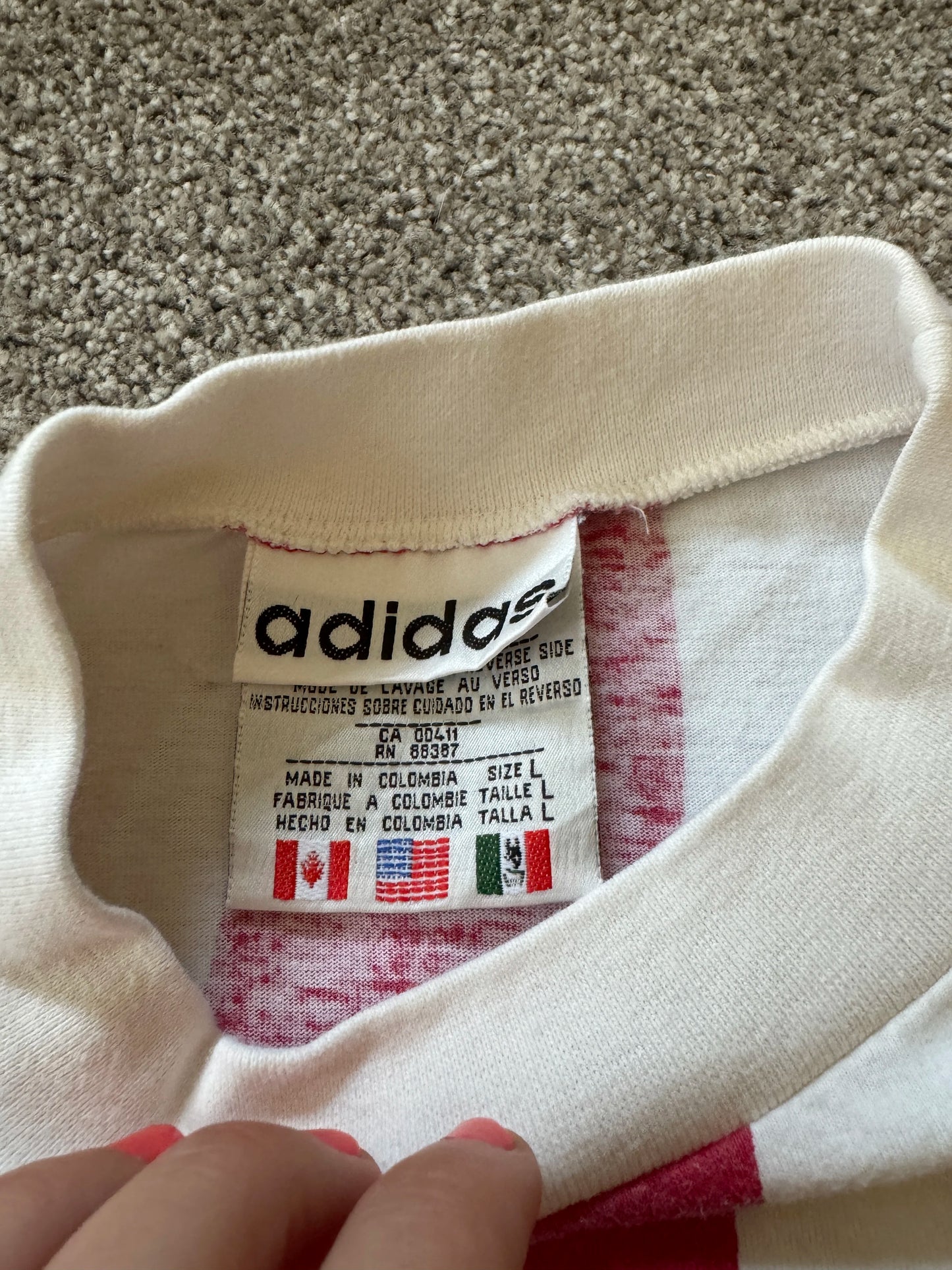 Large Adidas 1994 USA World Cup T-Shirt