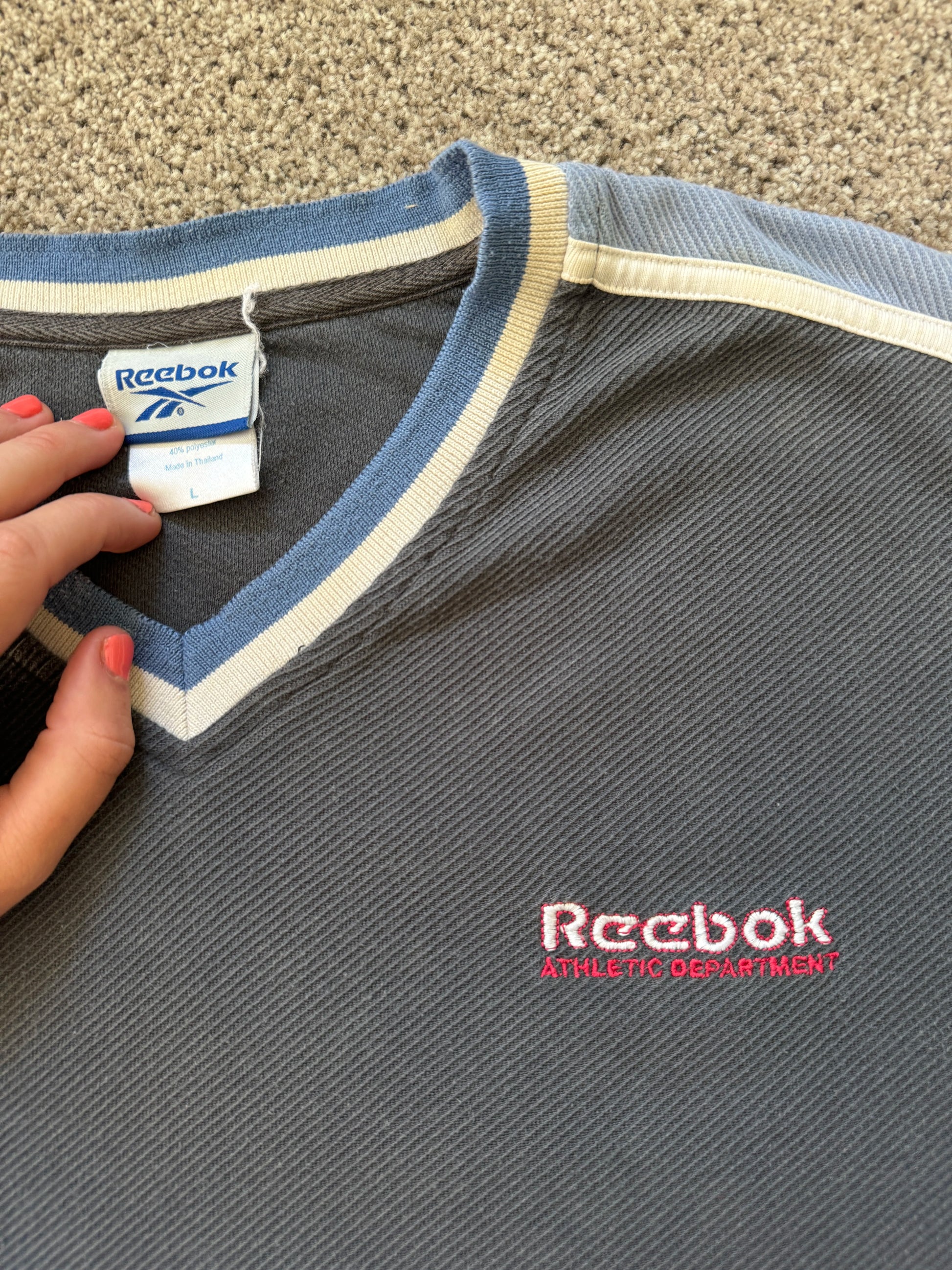 Small Reebok Grey T-Shirt