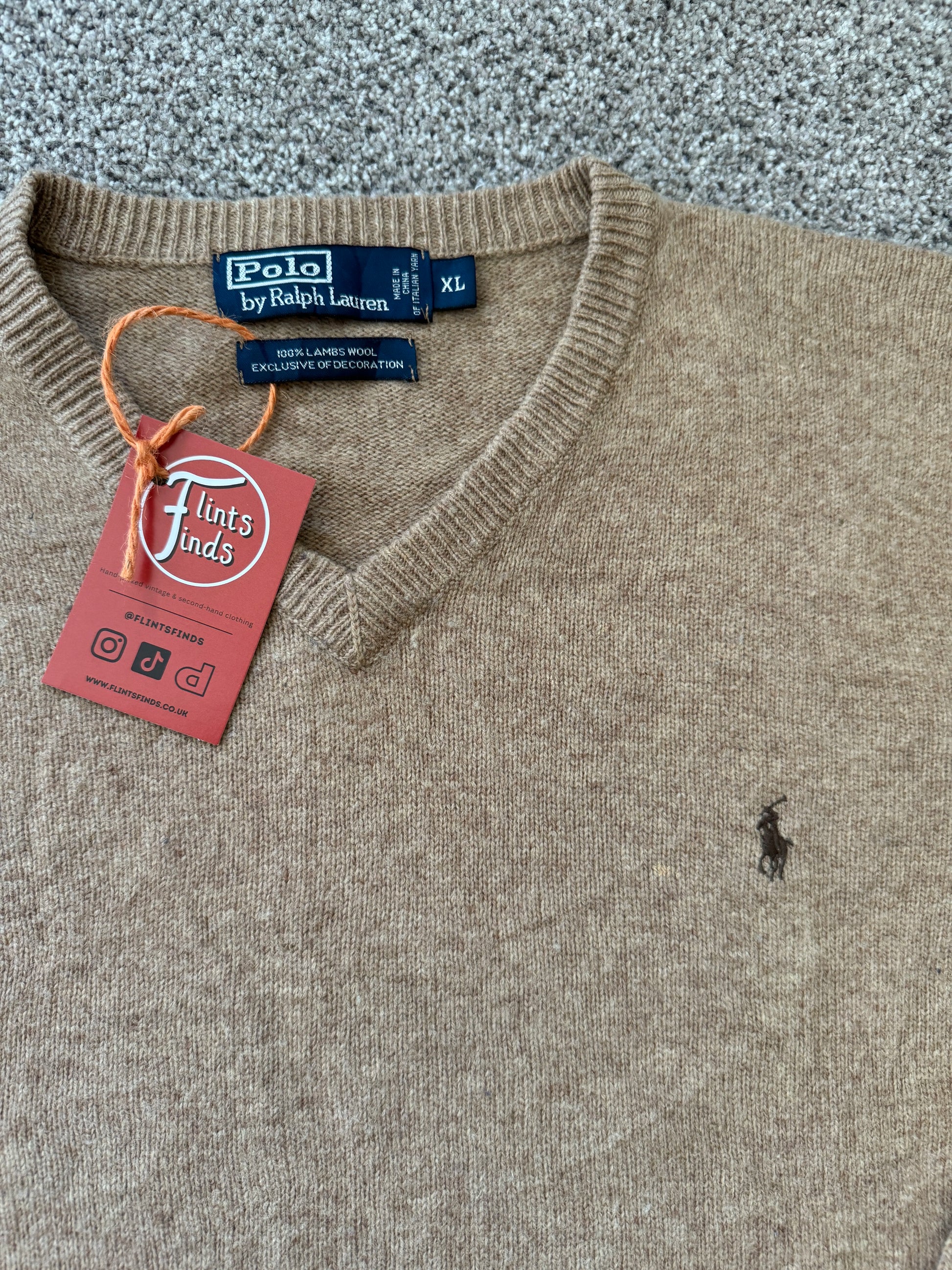 Extra large Ralph Lauren Beige Lambswool Knitted V-Neck Jumper