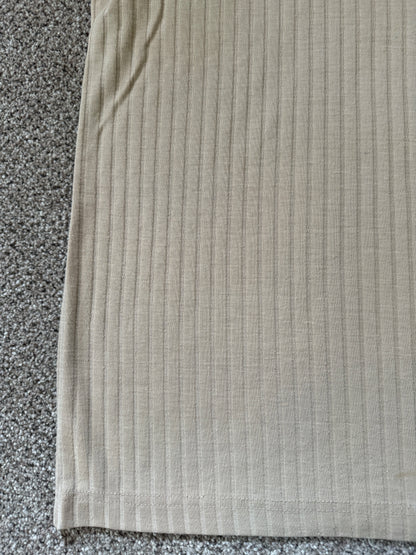 Large Reebok Beige T-Shirt