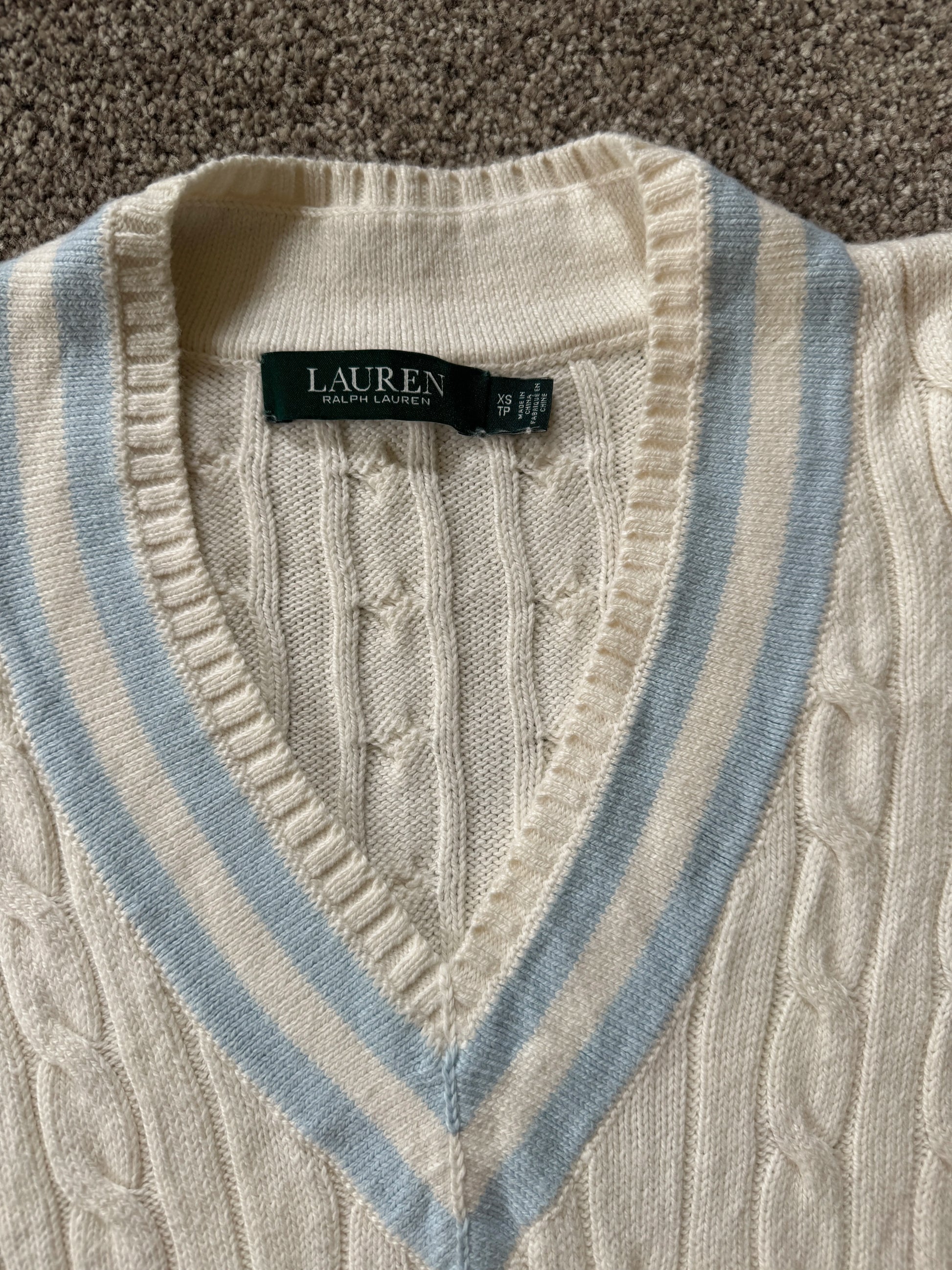 Women's Extra small Ralph Lauren White Cable Knit