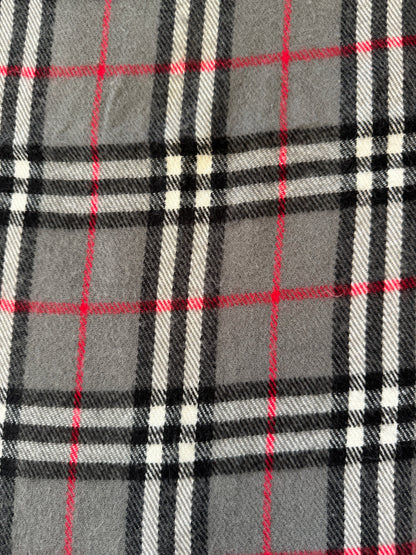 Burberrys Grey Lambswool Scarf