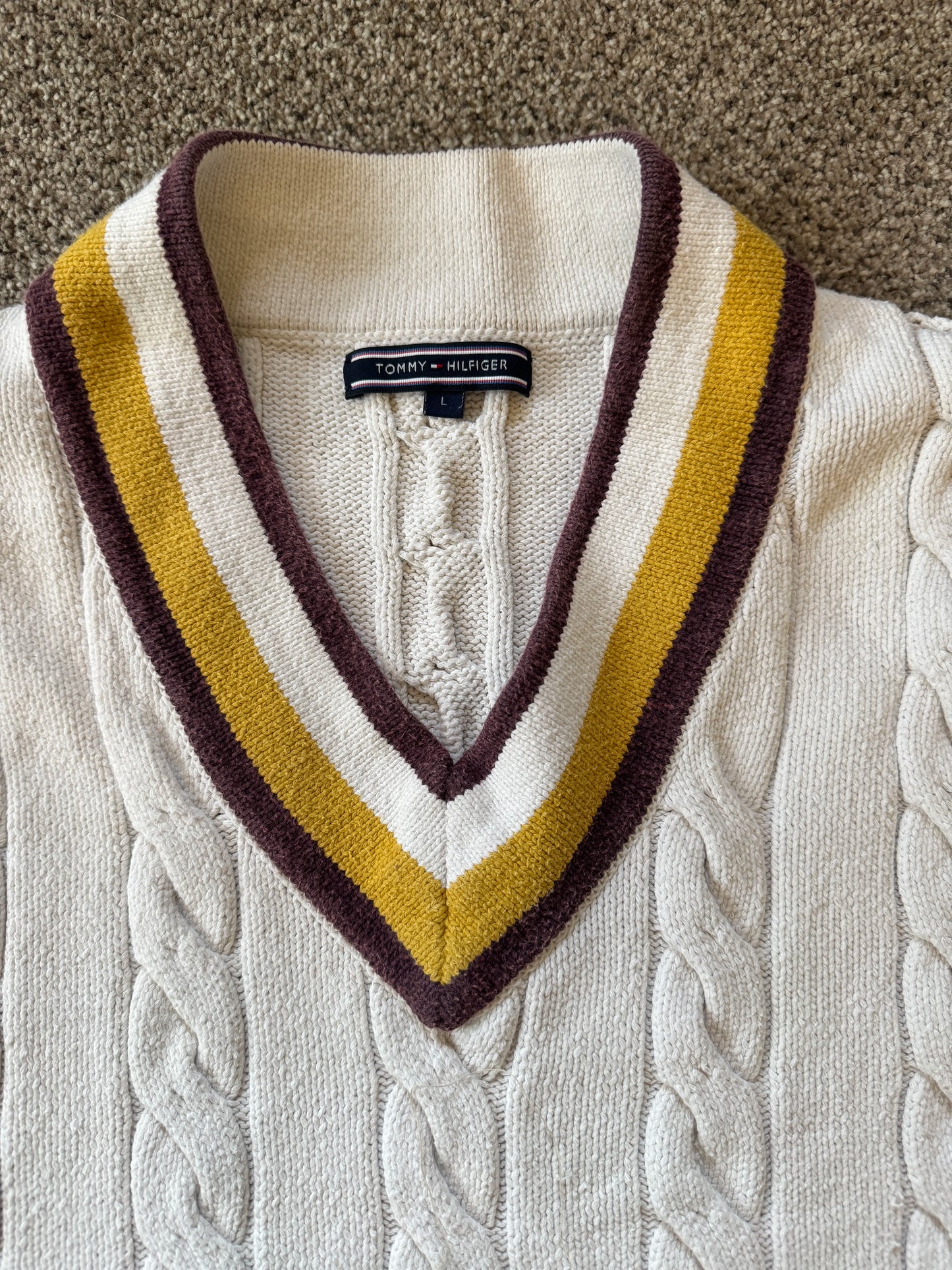 Women's Large Tommy Hilfiger White Cable Knit
