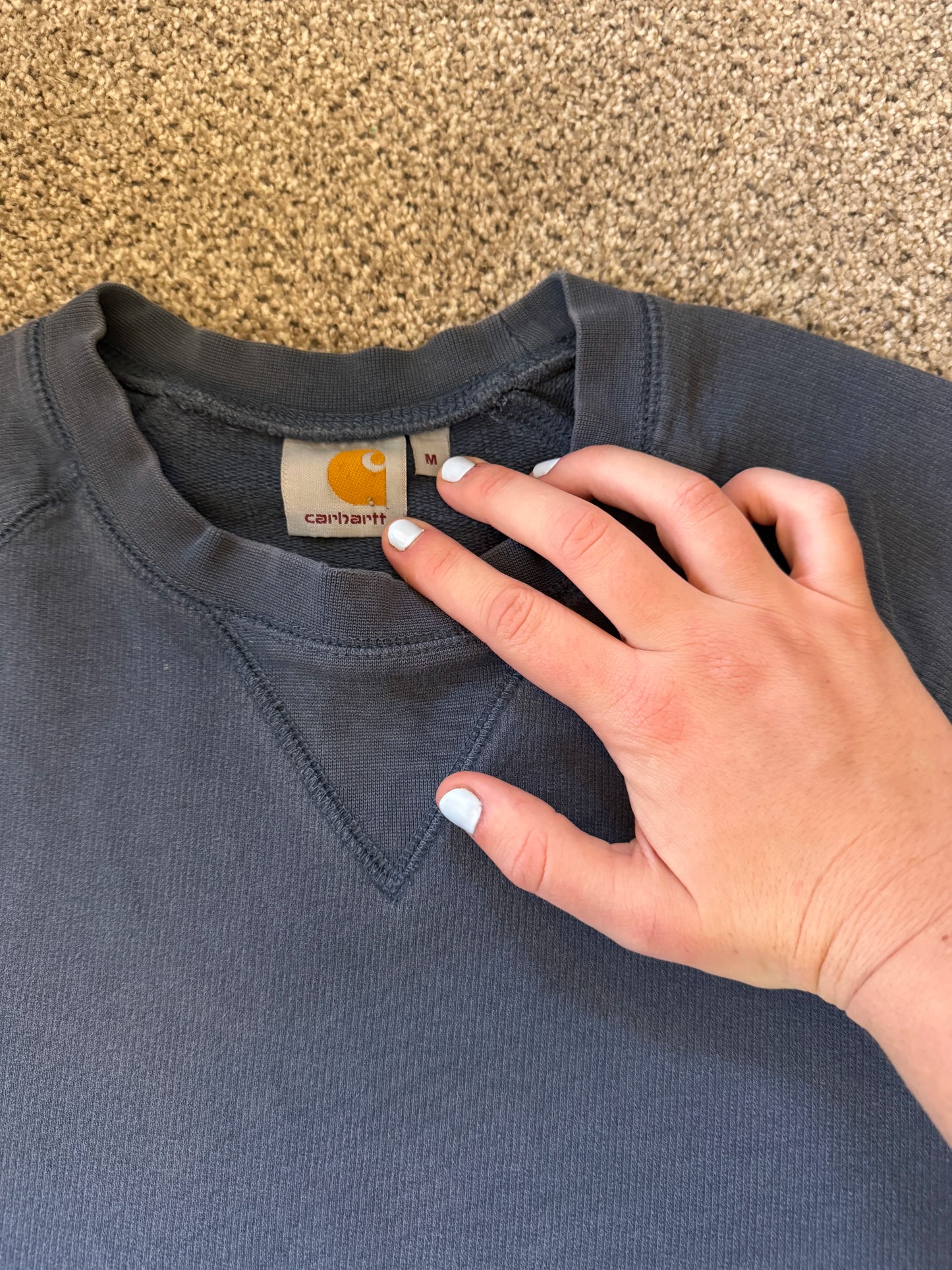 Medium Carhartt Navy Sweatshirt