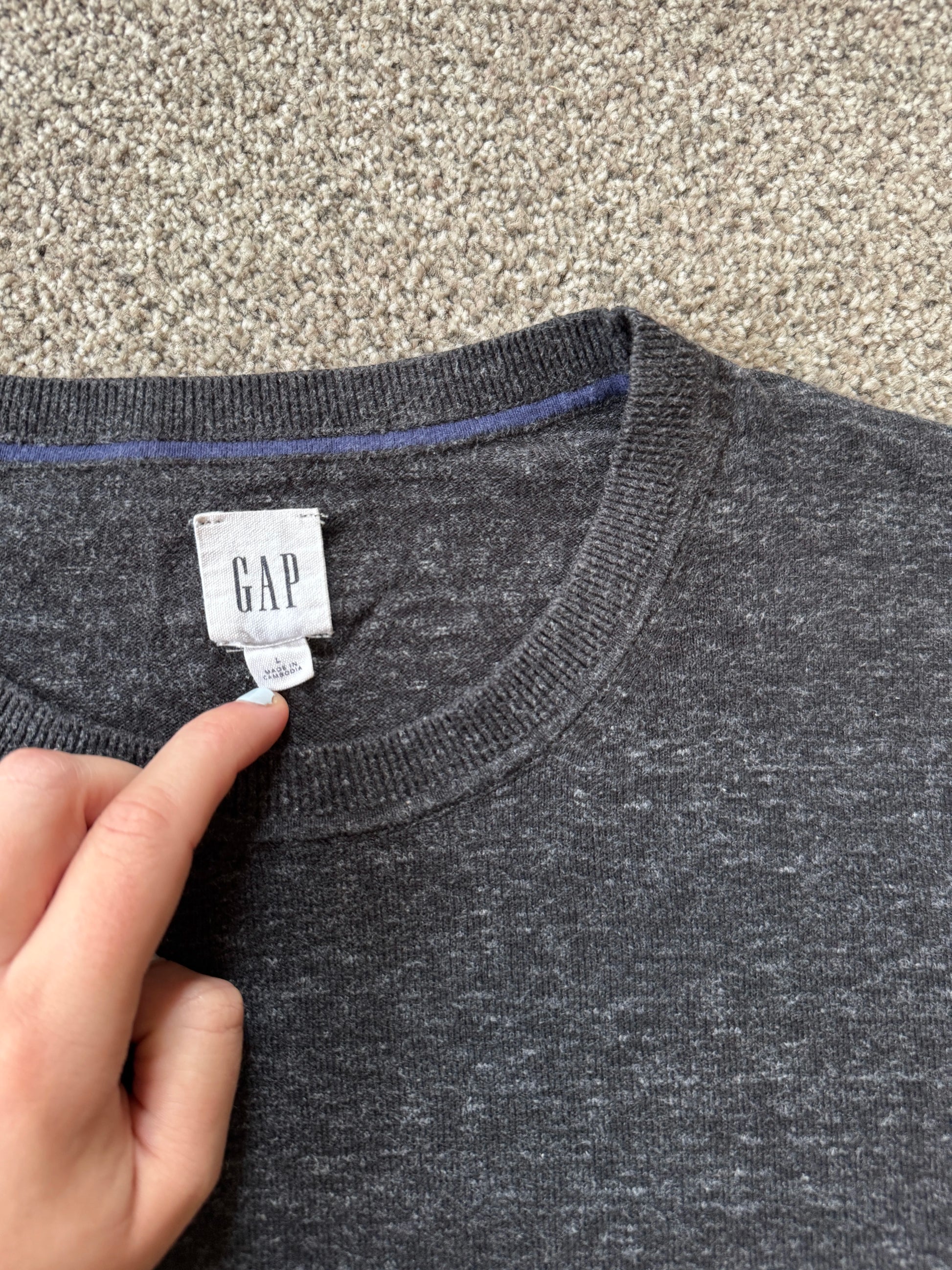 Large Gap Speckled Grey Thin Jumper