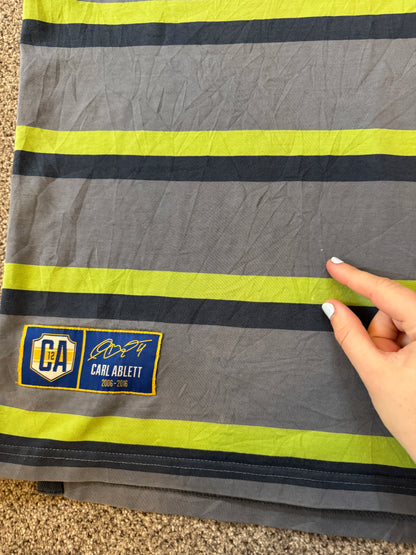 Extra large Isc Grey Leeds Rhinos Rugby Shirt