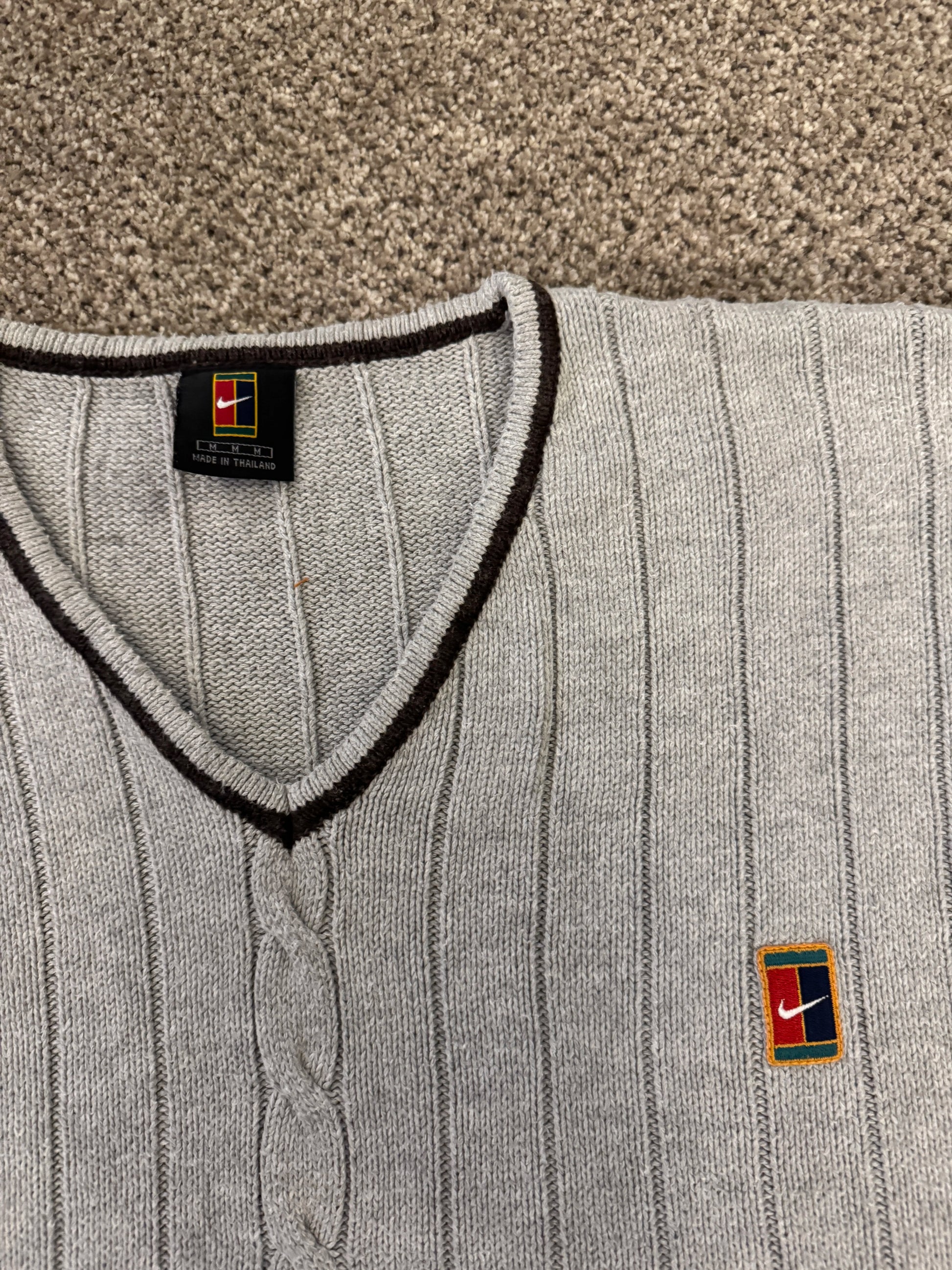 Medium 90's Nike Court Grey Sweater Vest