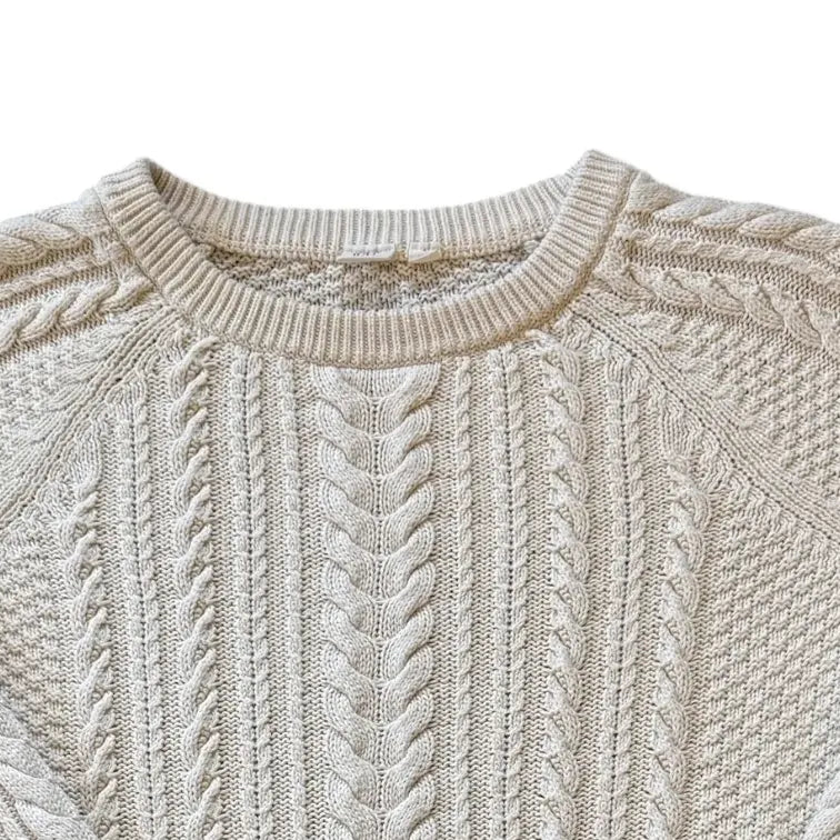 Woman's Large Gap Cream Cable Knit