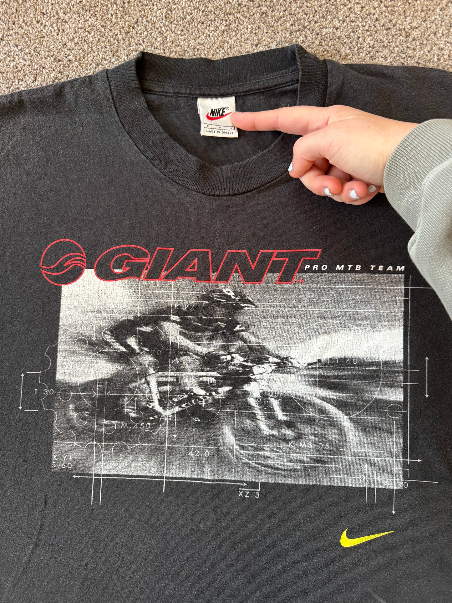 Medium Nike 90s Black Pro Mountain Bike T-Shirt