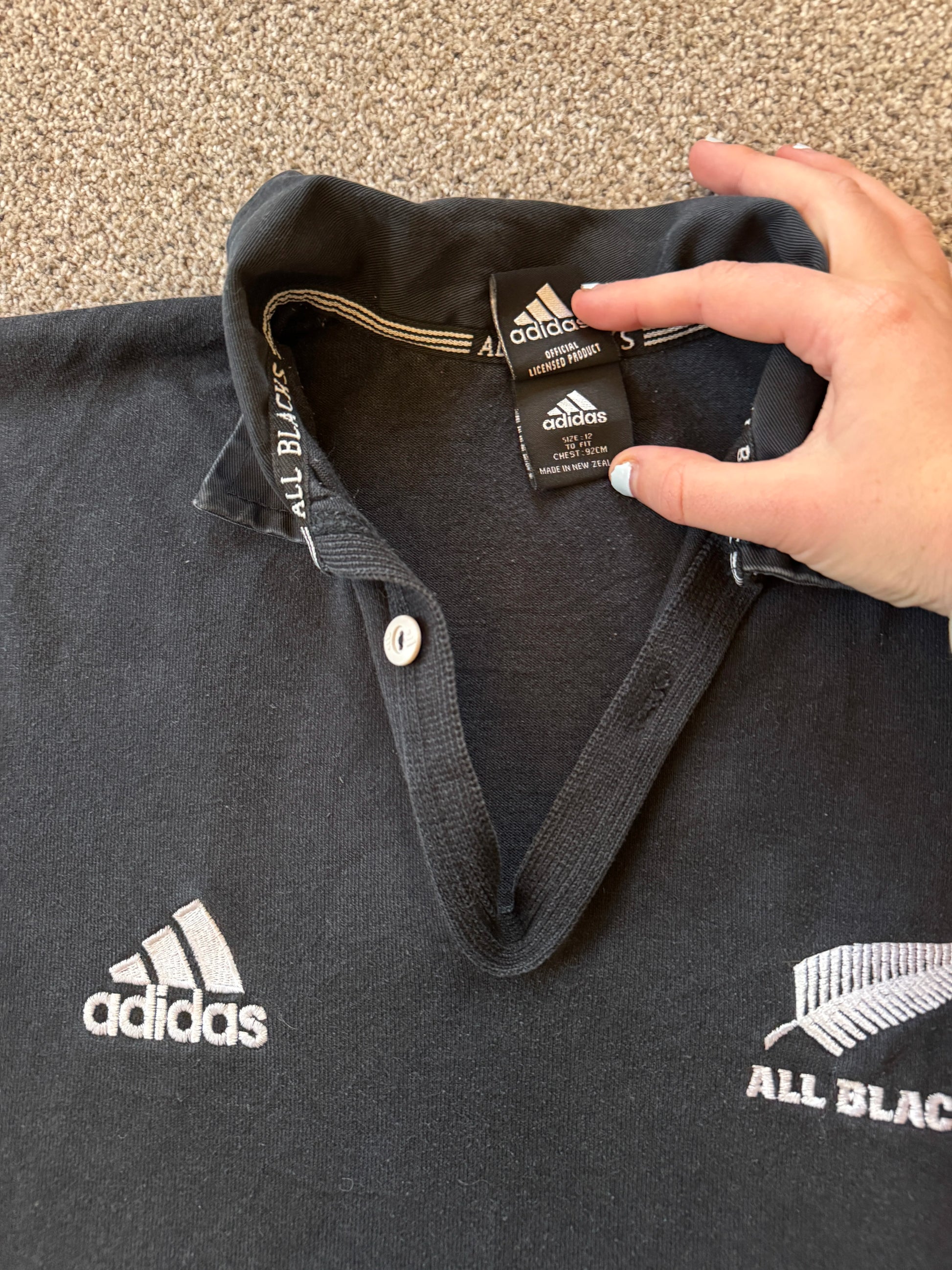Small Adidas Black New Zealand All Blacks Rugby Shirt