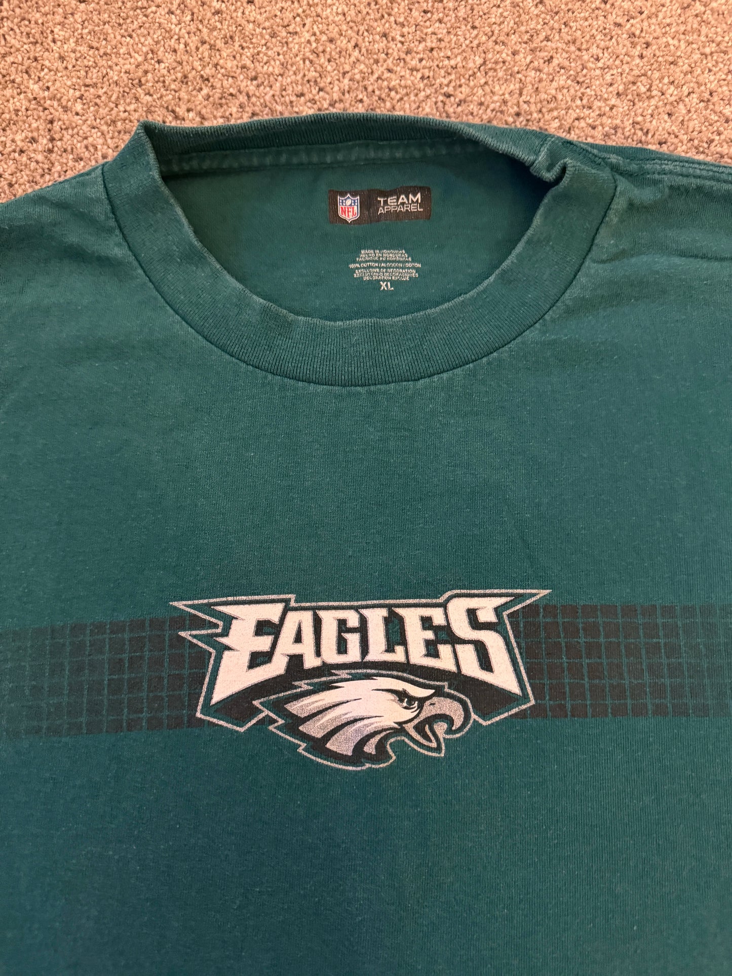 Extra large NFL Green Philadelphia Eagles Long Sleeved T-Shirt