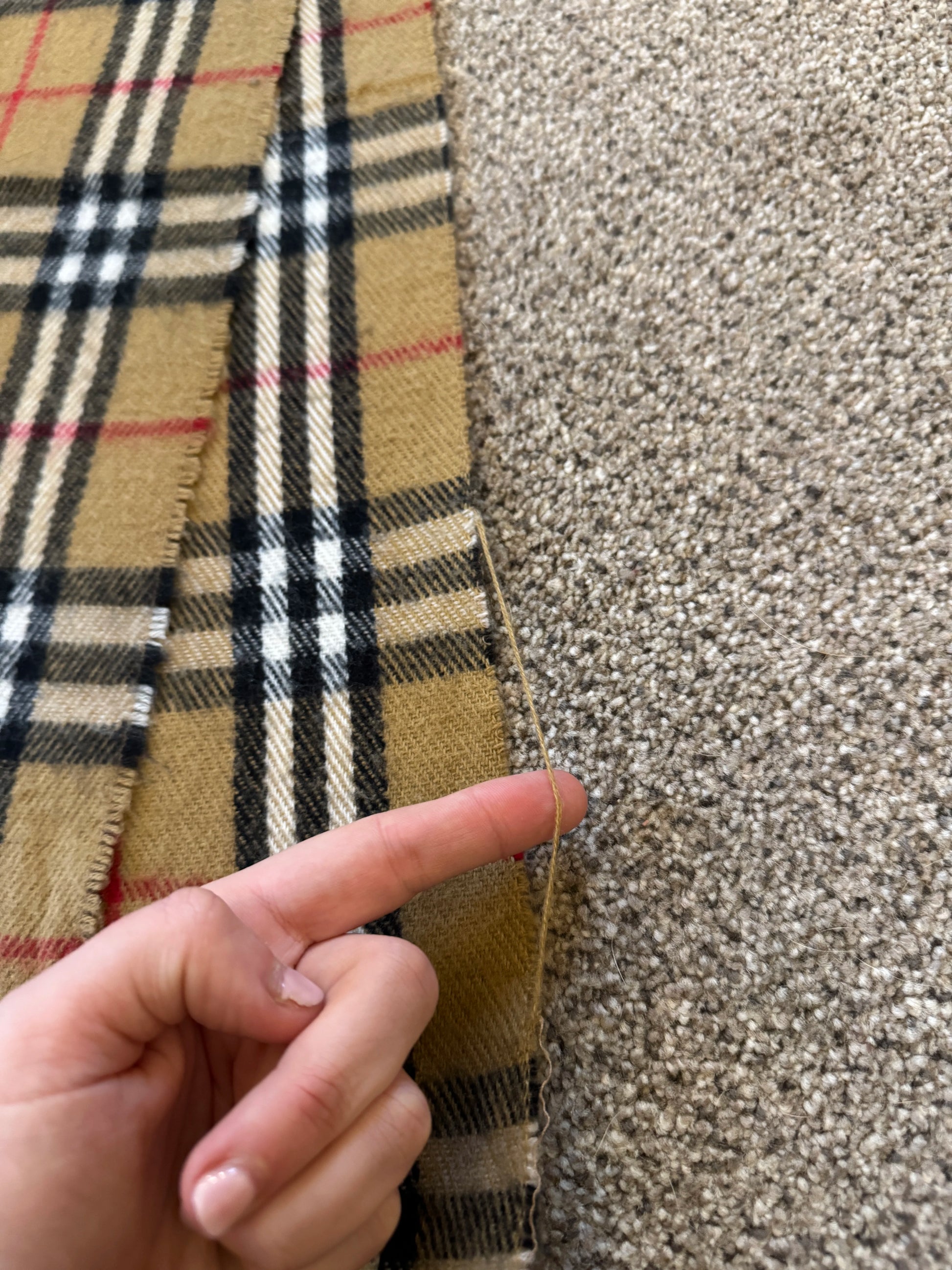 Burberry Lambswool Beige Scarf