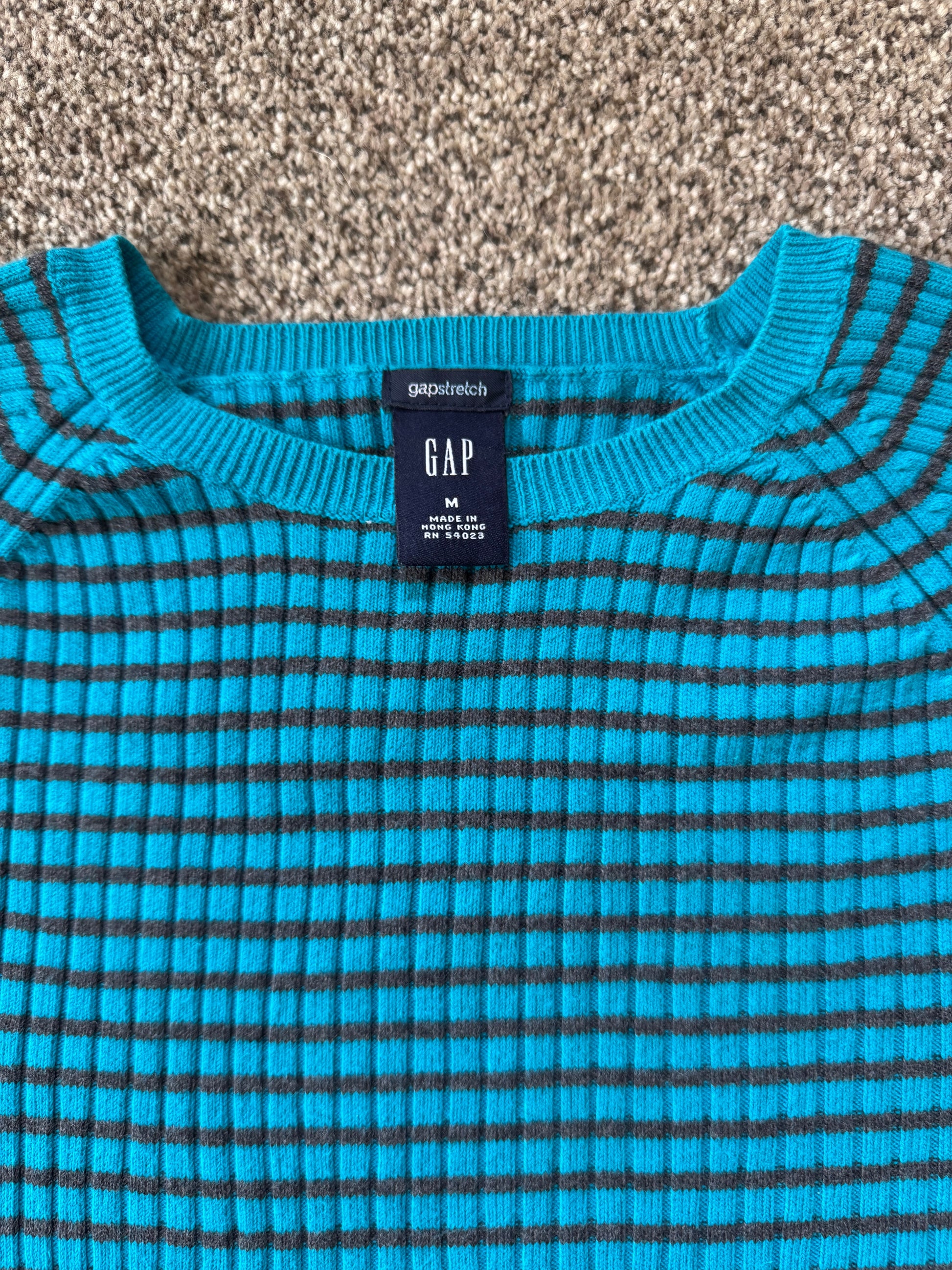 Woman's Medium Stretchy Gap Blue and Charcoal Jumper