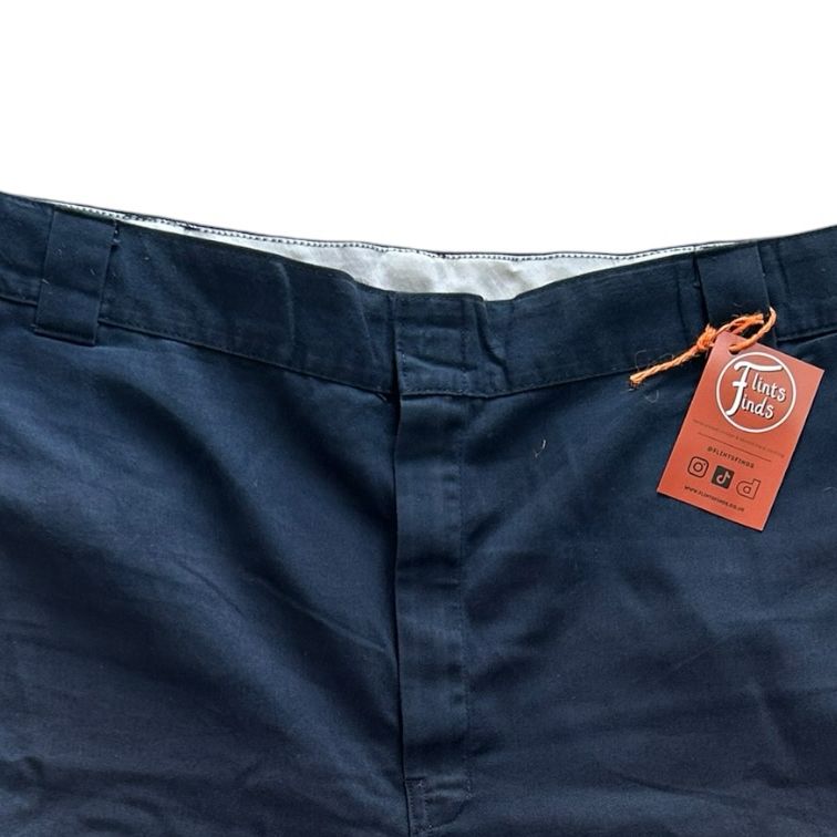 44" Relaxed Fit Dickies Navy Shorts