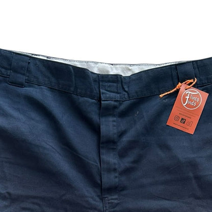 44" Relaxed Fit Dickies Navy Shorts
