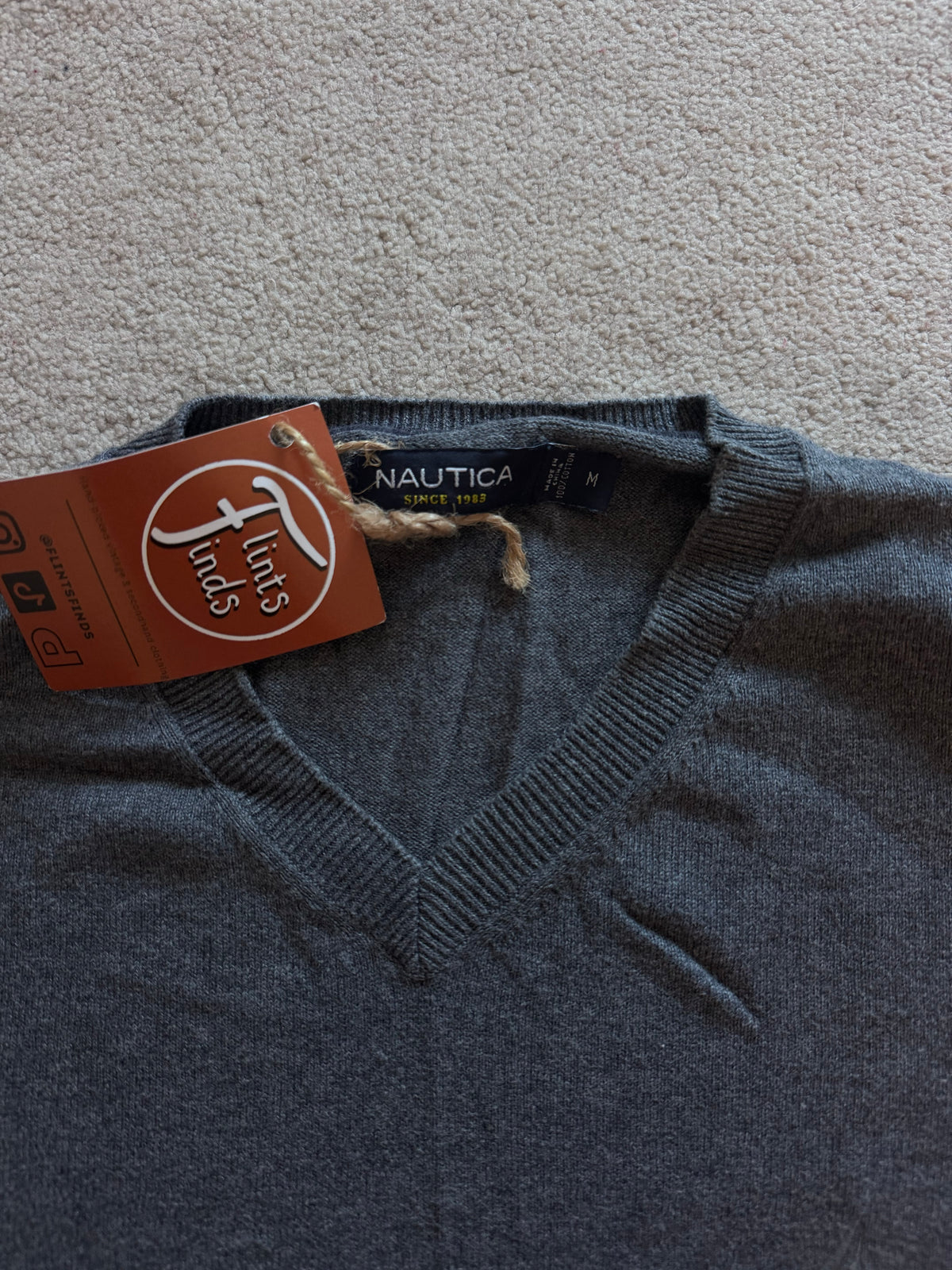 Medium Nautica Washed Navy Blue V-Neck Jumper