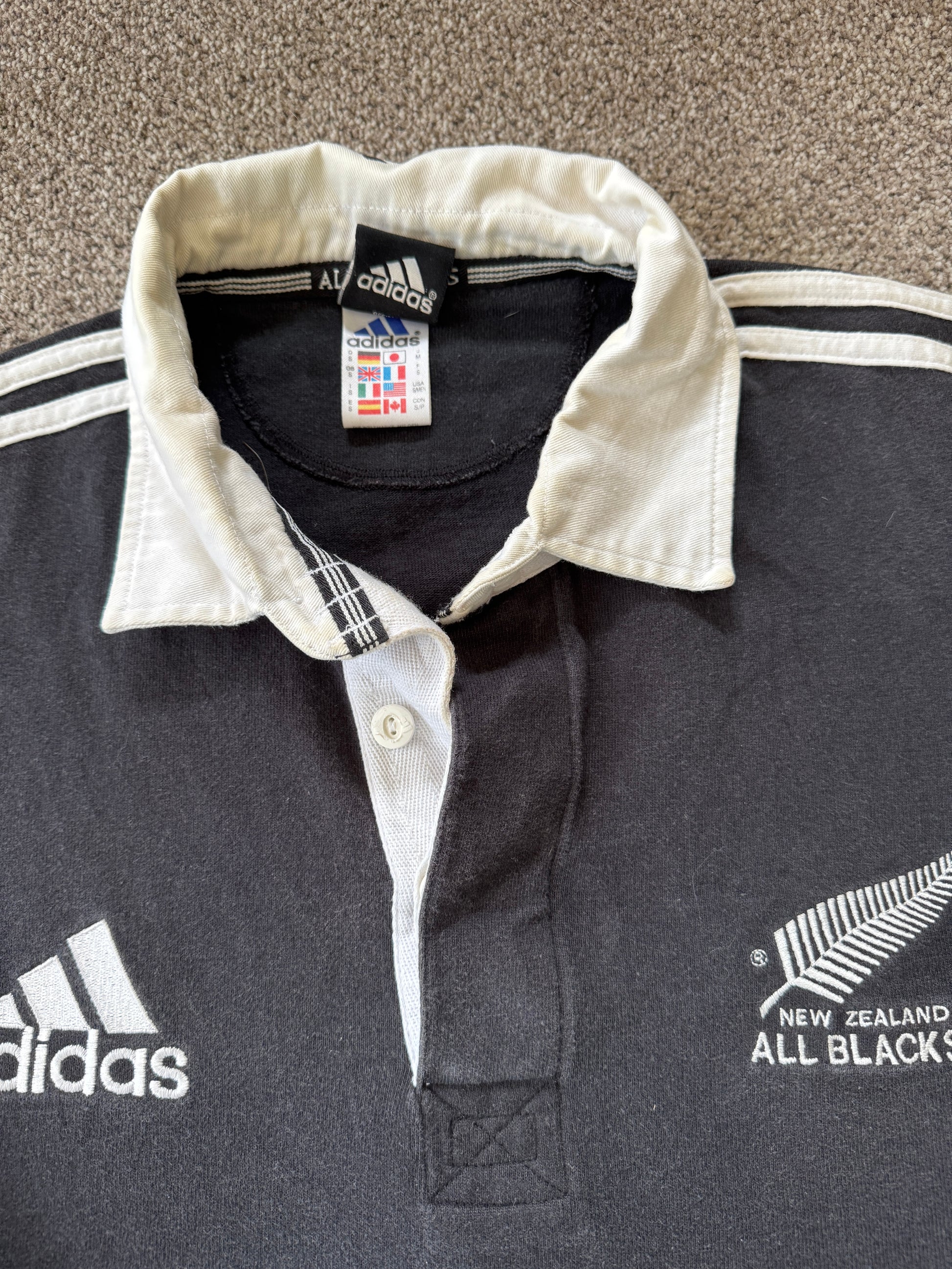 Small Adidas Black New Zealand All Blacks Rugby Shirt