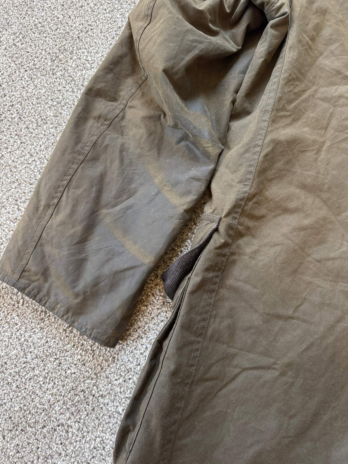 Medium Barbour Olive Green A651 Classic Duffle Waxed Jacket