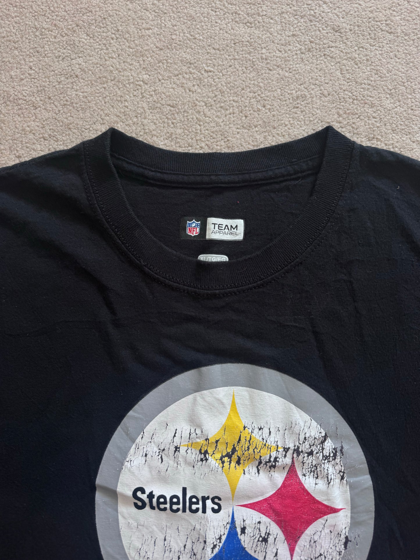 Extra large NFL Black Pittsburgh Steelers T-Shirt