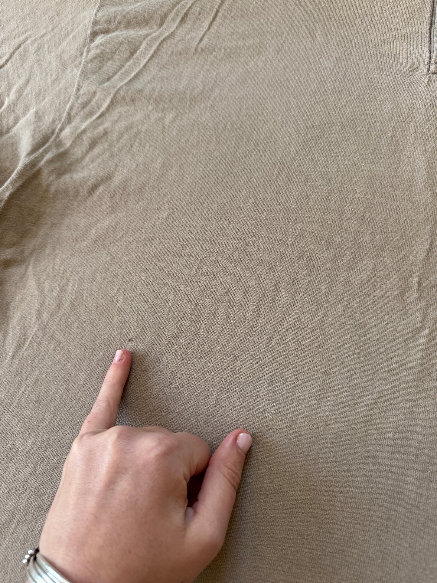 Extra large Carhartt Beige Henley Red Pepper Graphic T-Shirt