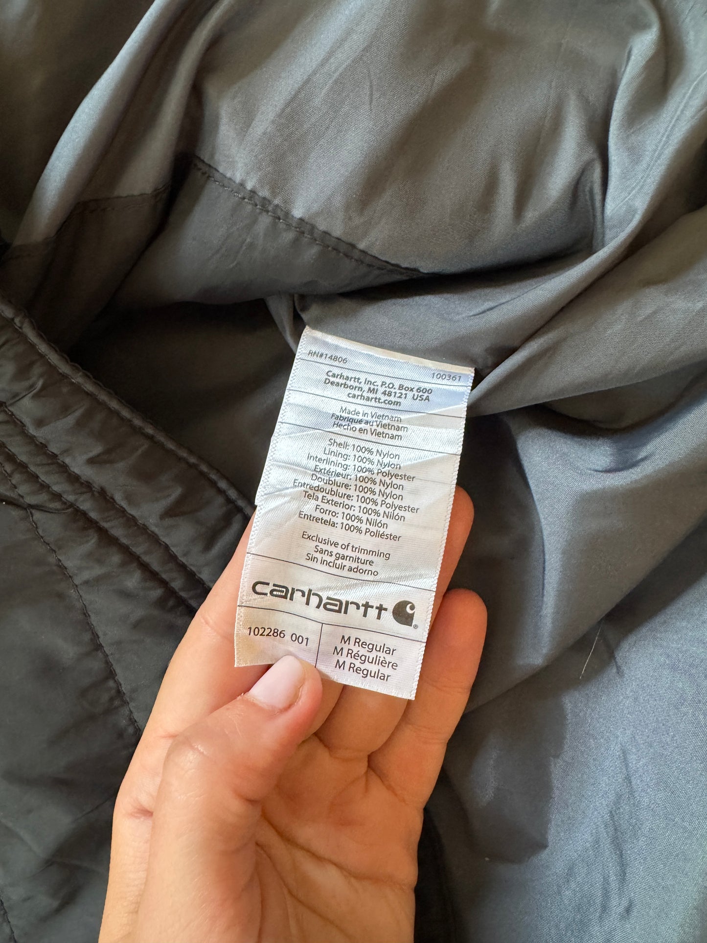Medium Carhartt Black Gilliam Rain Defender Lightweight Insulated Gilet