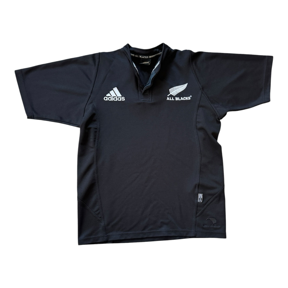 Small Adidas Black New Zealand All Blacks Short Sleeved Rugby Shirt