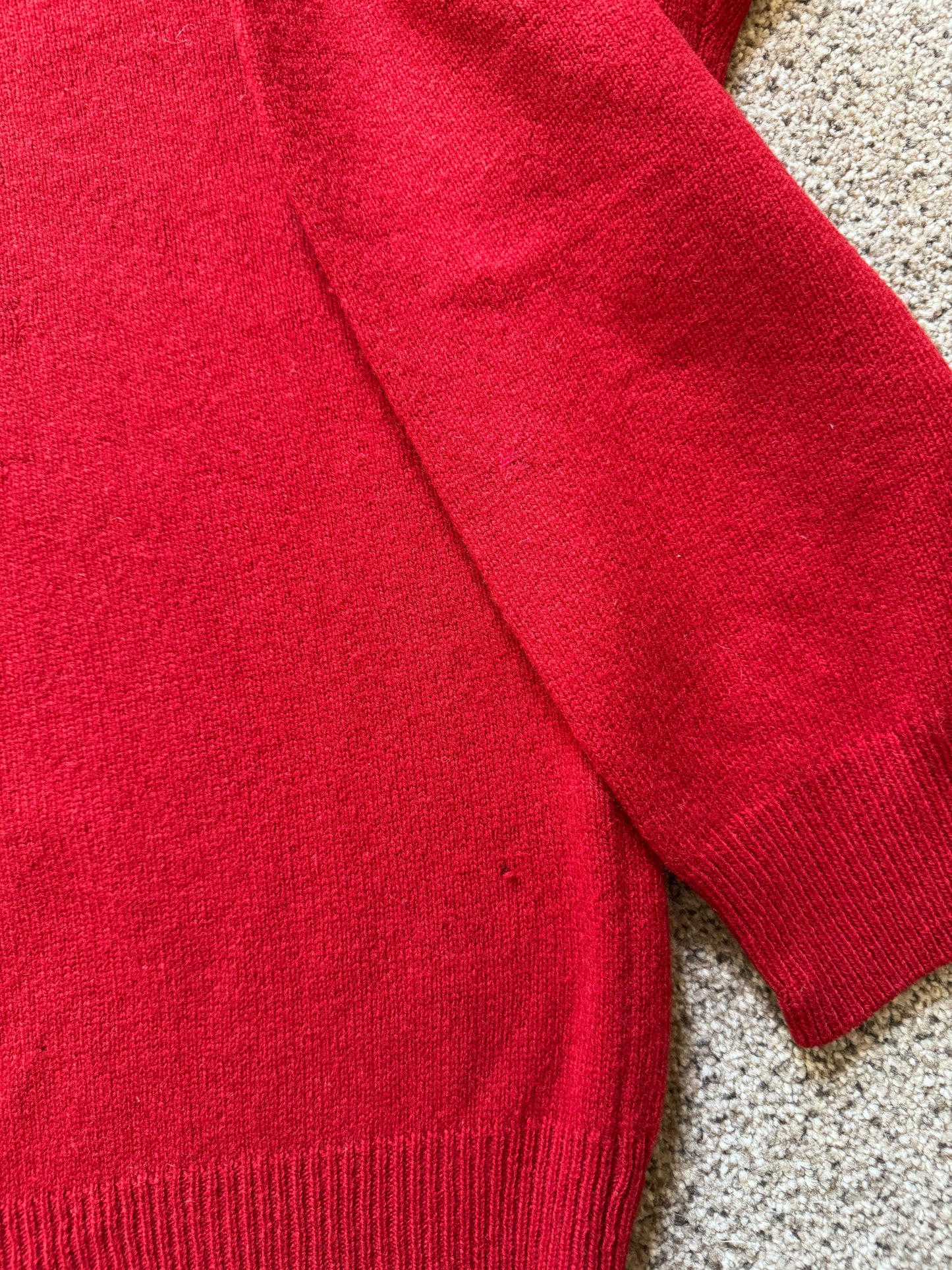 Large Gant Red Wool Knitted Jumper - Repaired/damaged