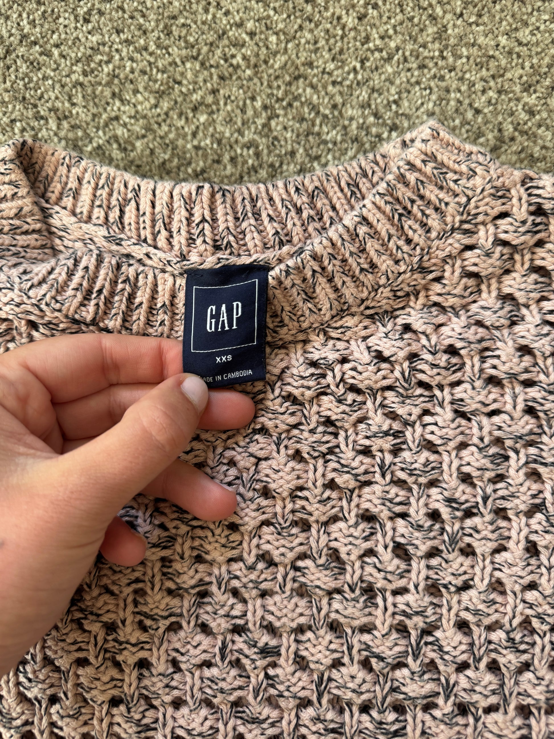 Woman's XXS Gap Pink Knitted Jumper