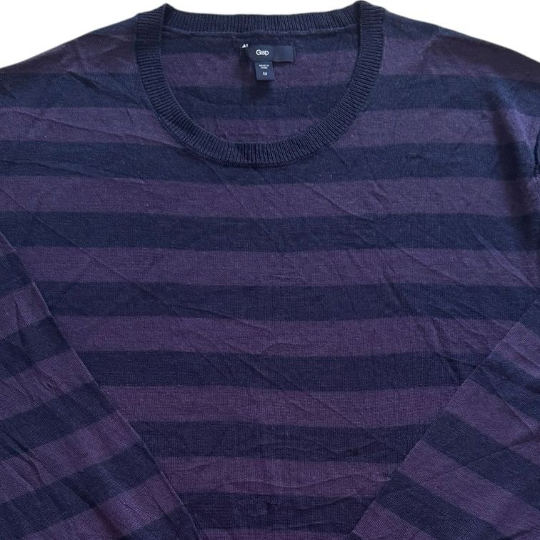Medium Gap Purple and Navy Thin Sweatshirt