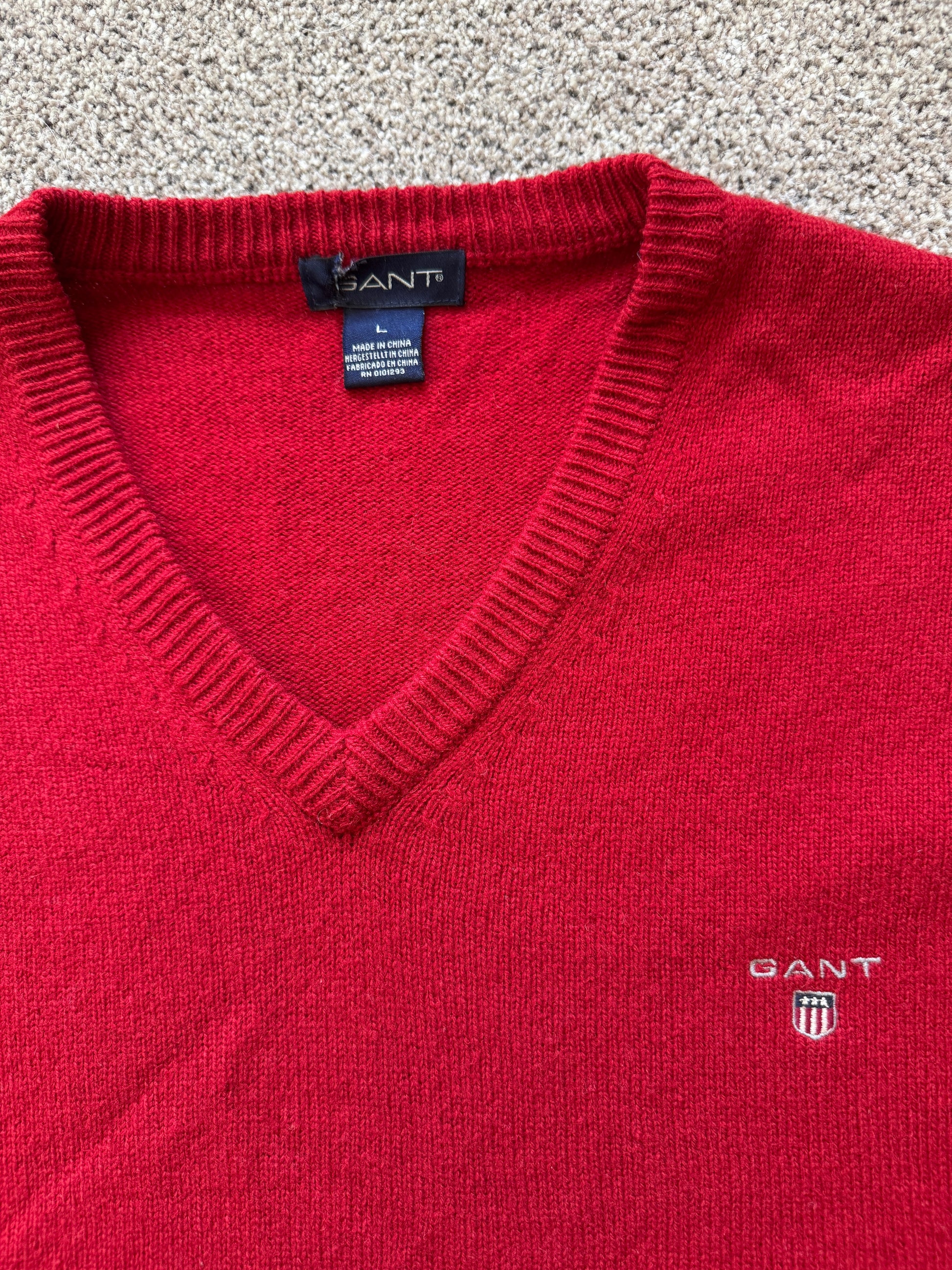Large Gant Red Wool Knitted Jumper - Repaired/damaged