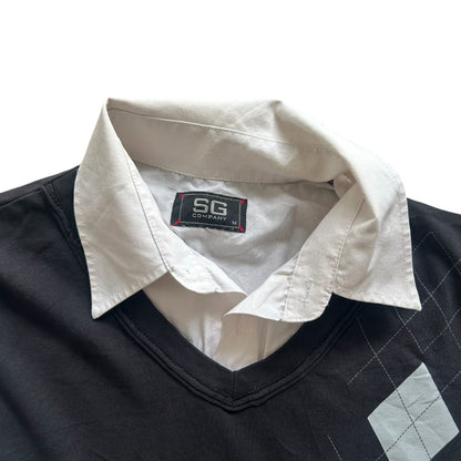 Medium SG Company White Shirt with a Fitted Black Argyle Vest
